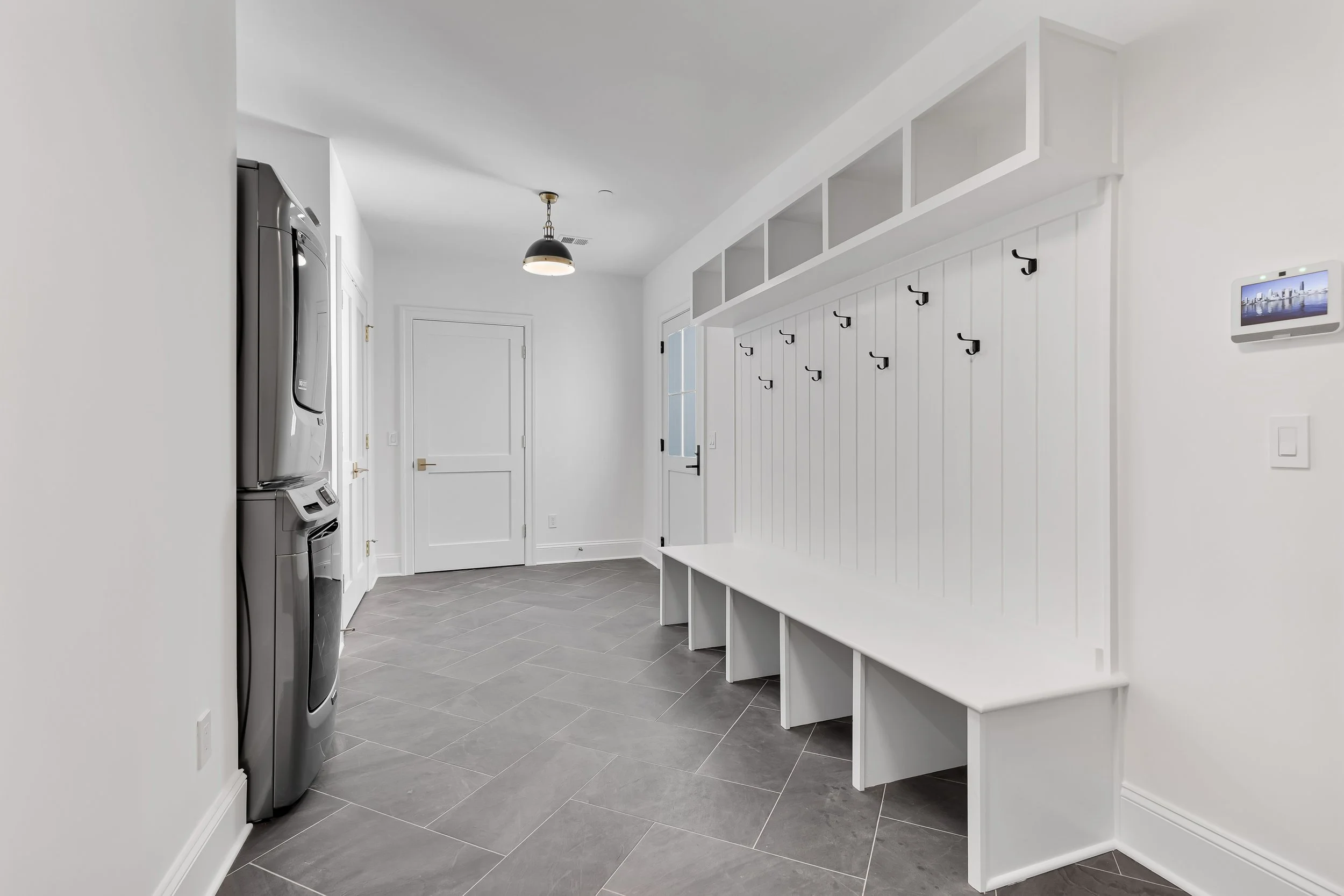 6207 Garnett Dr-0090.jpg
