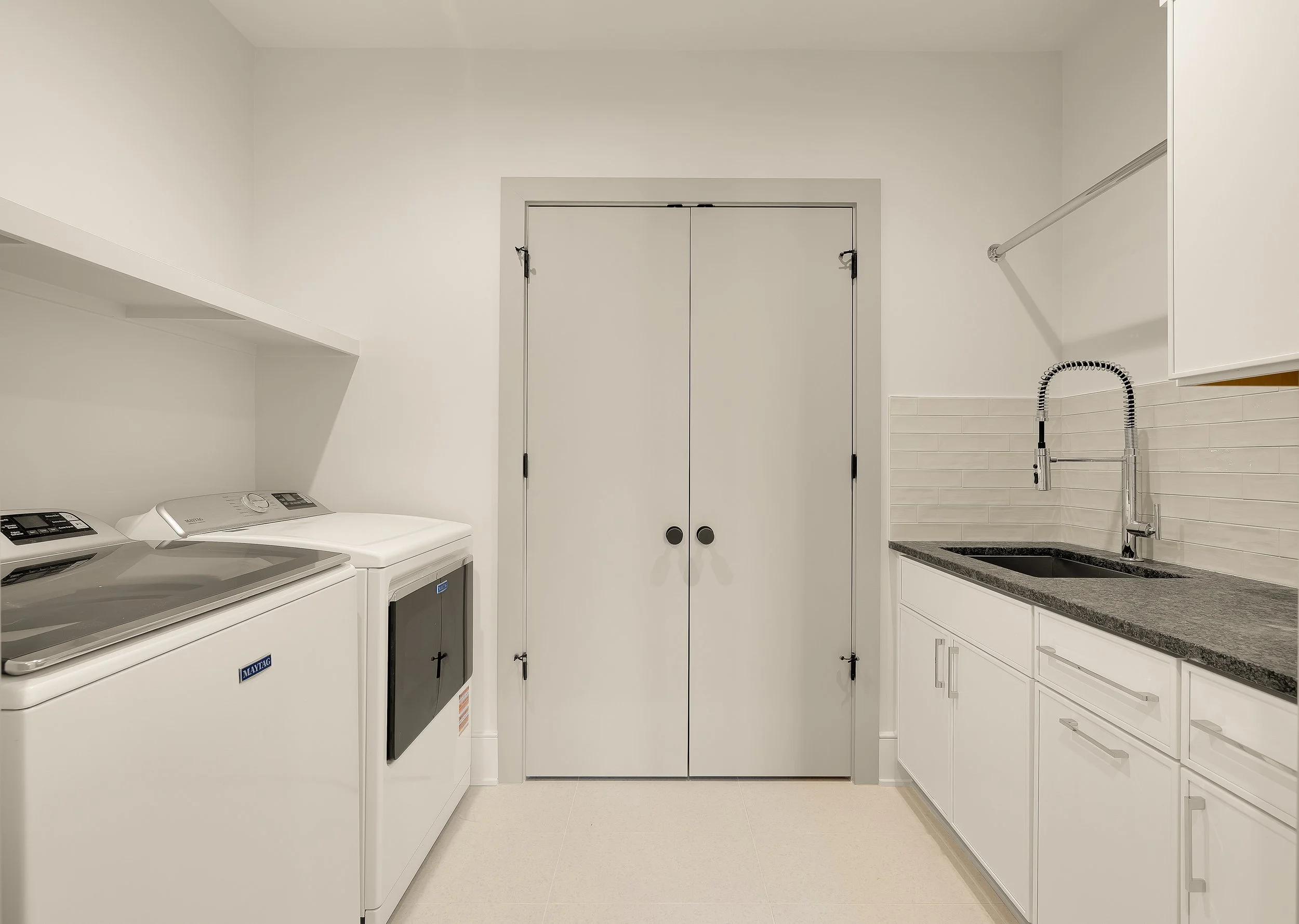 5828 Tanglewood Dr-0087.jpg