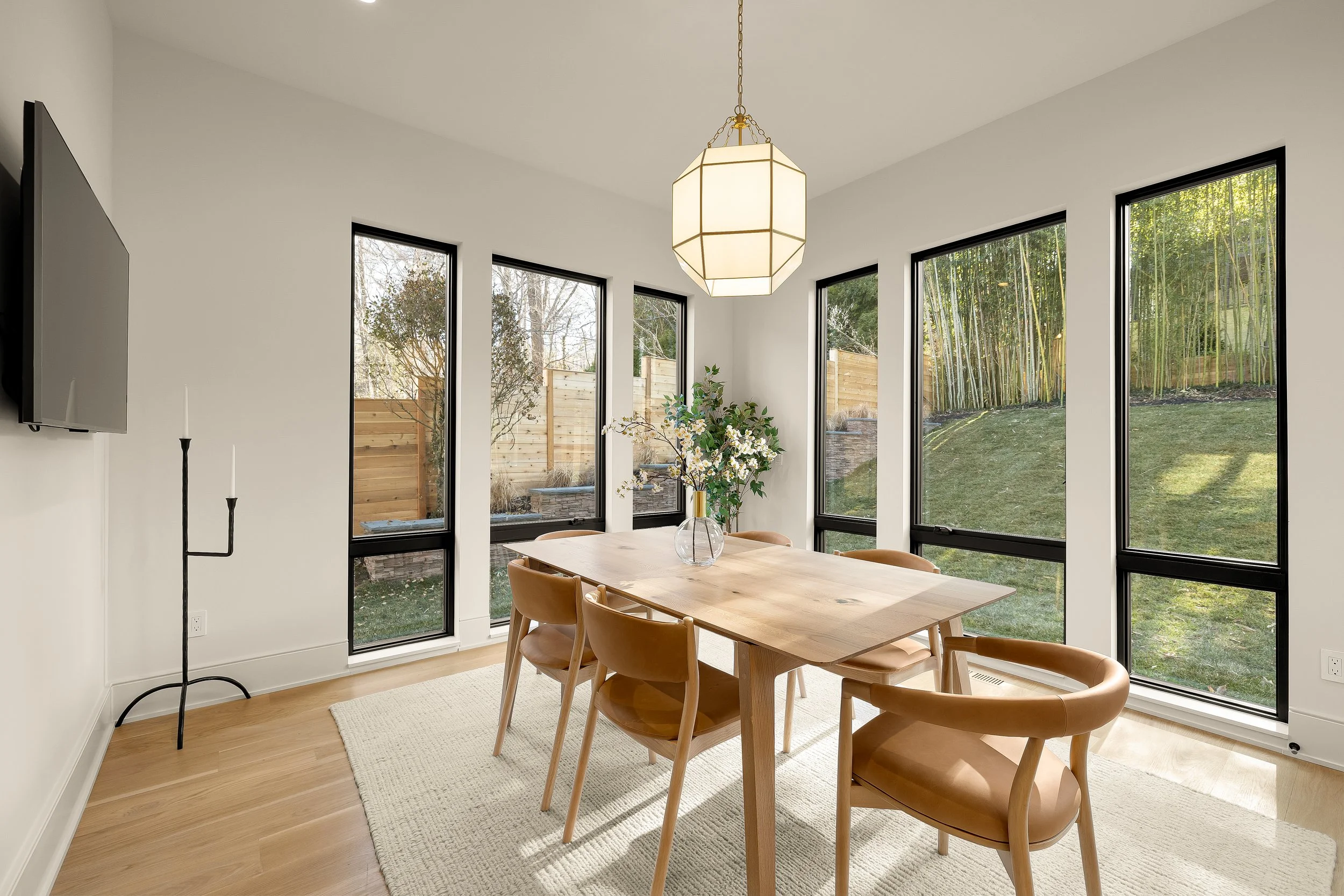 5828 Tanglewood Dr-0050.jpg