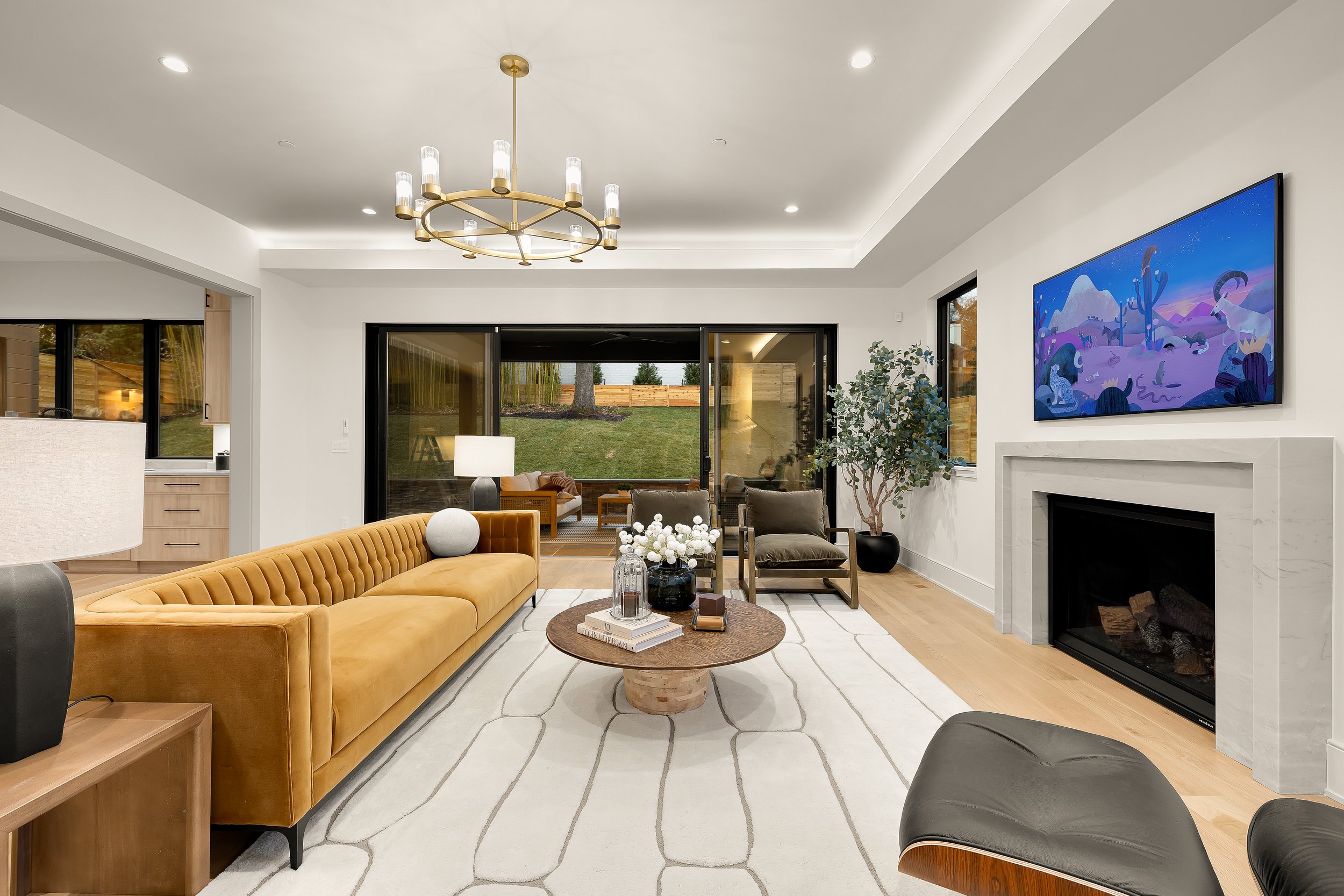 5828 Tanglewood Dr Reshoot-0006.jpg