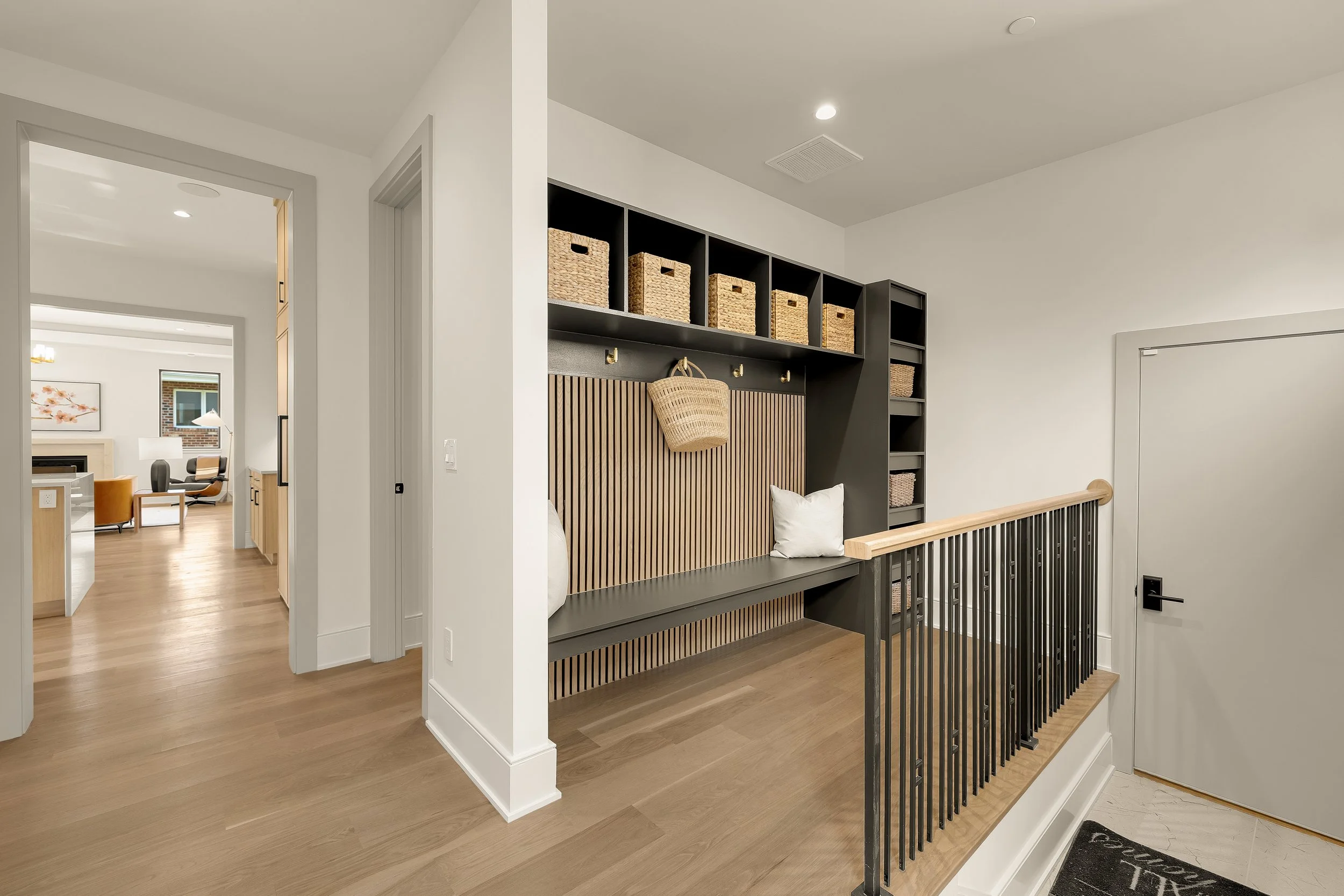 5828 Tanglewood Dr-0045.jpg