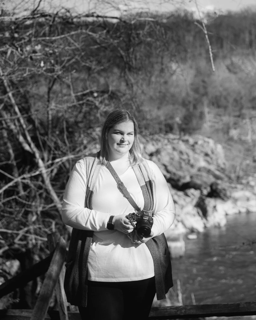 Closing the year feeling full of gratitude.

This was the year I took the leap.
The year I stopped waiting and started building the thing that had been quietly tugging at me for so long.

I photographed families.
I worked with businesses.
I showed up