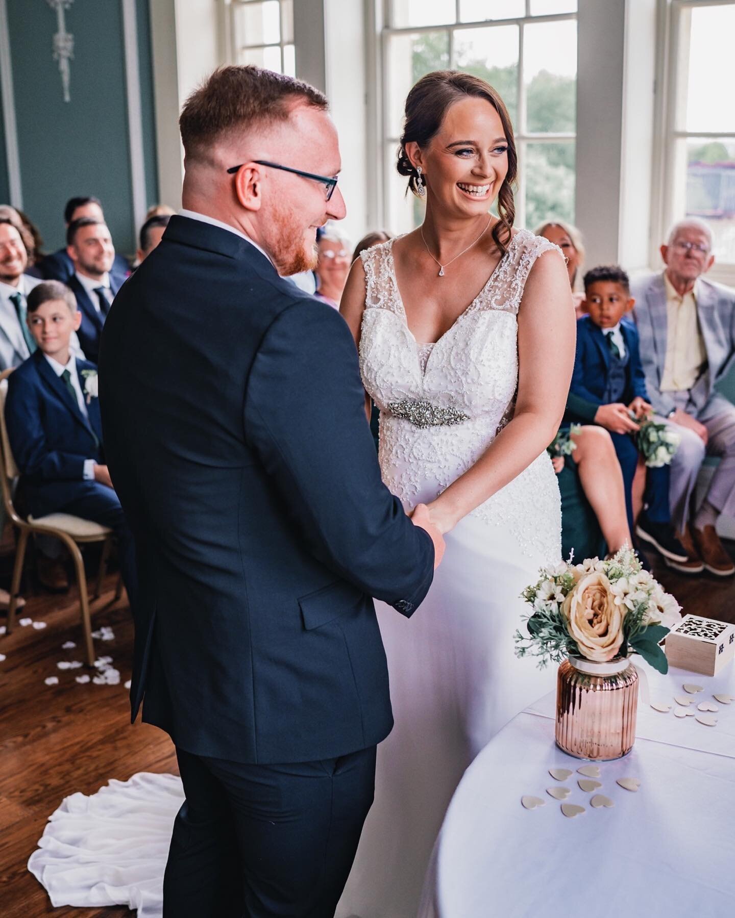 ~AMY + JOSH~

The most perfect wedding day for the most perfect couple. It was such a lovely day filled with lots of love and celebrations. Everywhere I looked was full of smiles. Have the best life together as Mr + Mrs Walton &hearts;️

Venue: #moli