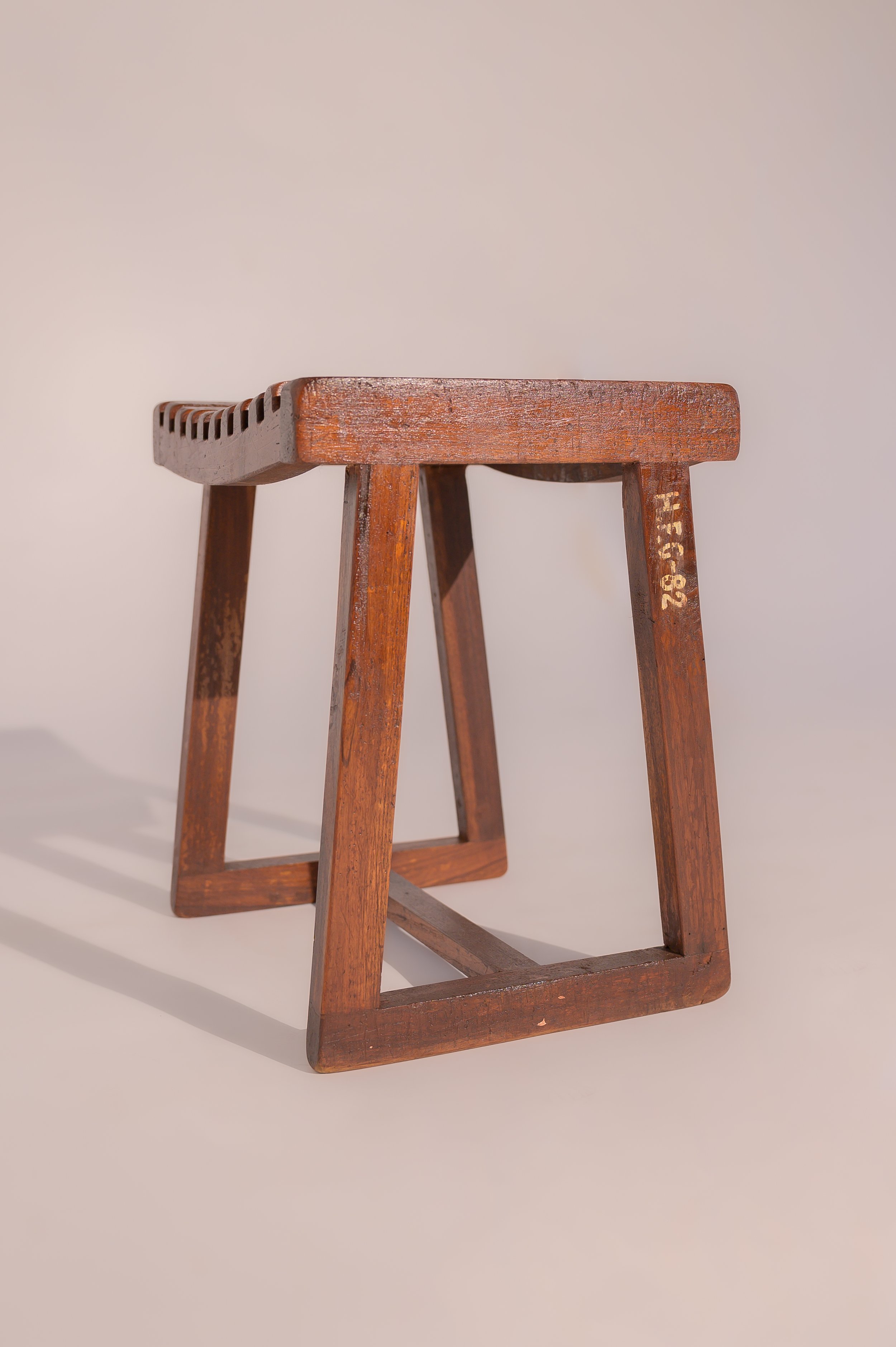 Jeanrennet stool1.jpg