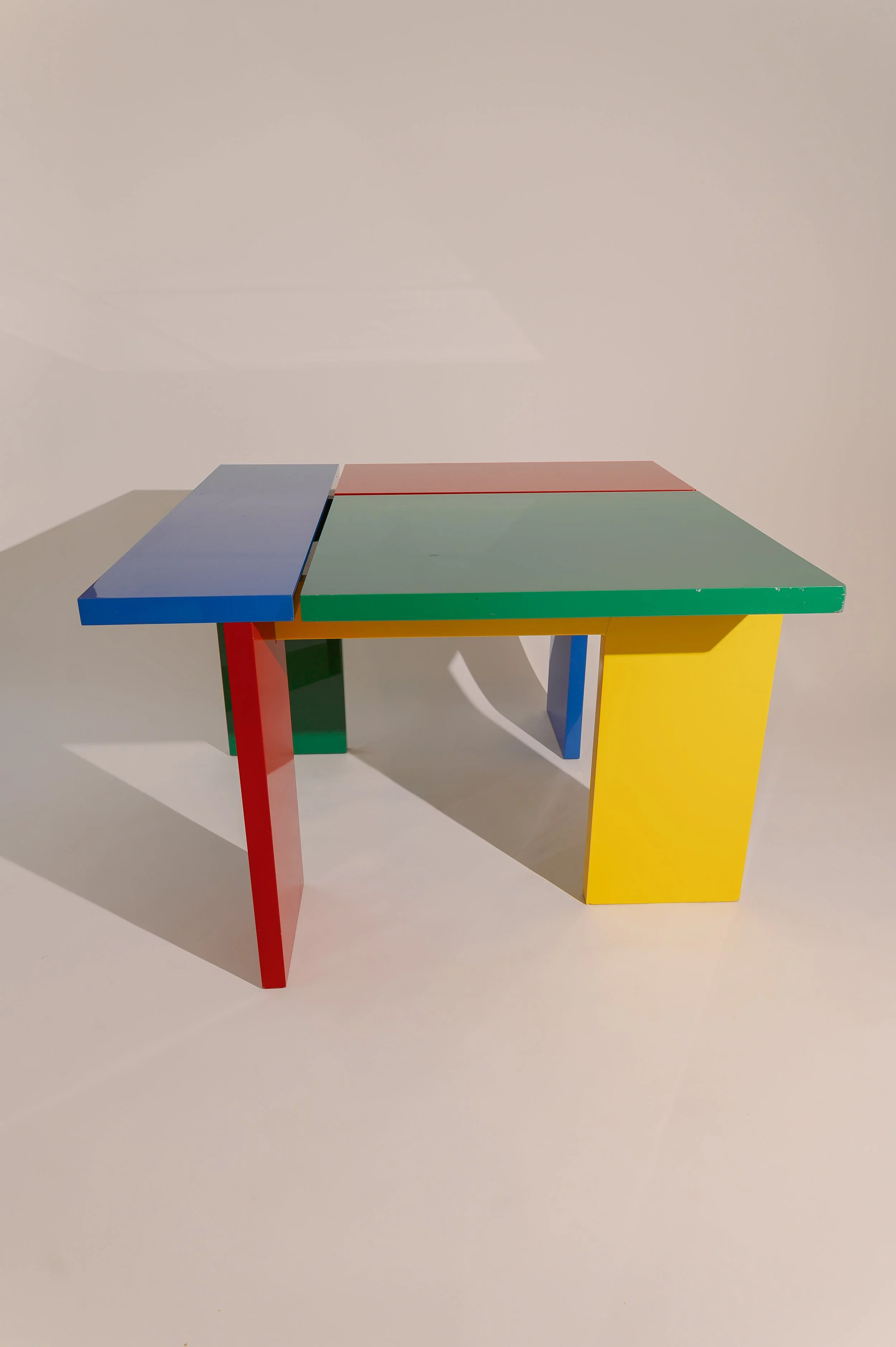 Shigeru Uchida - East of the Sun Table