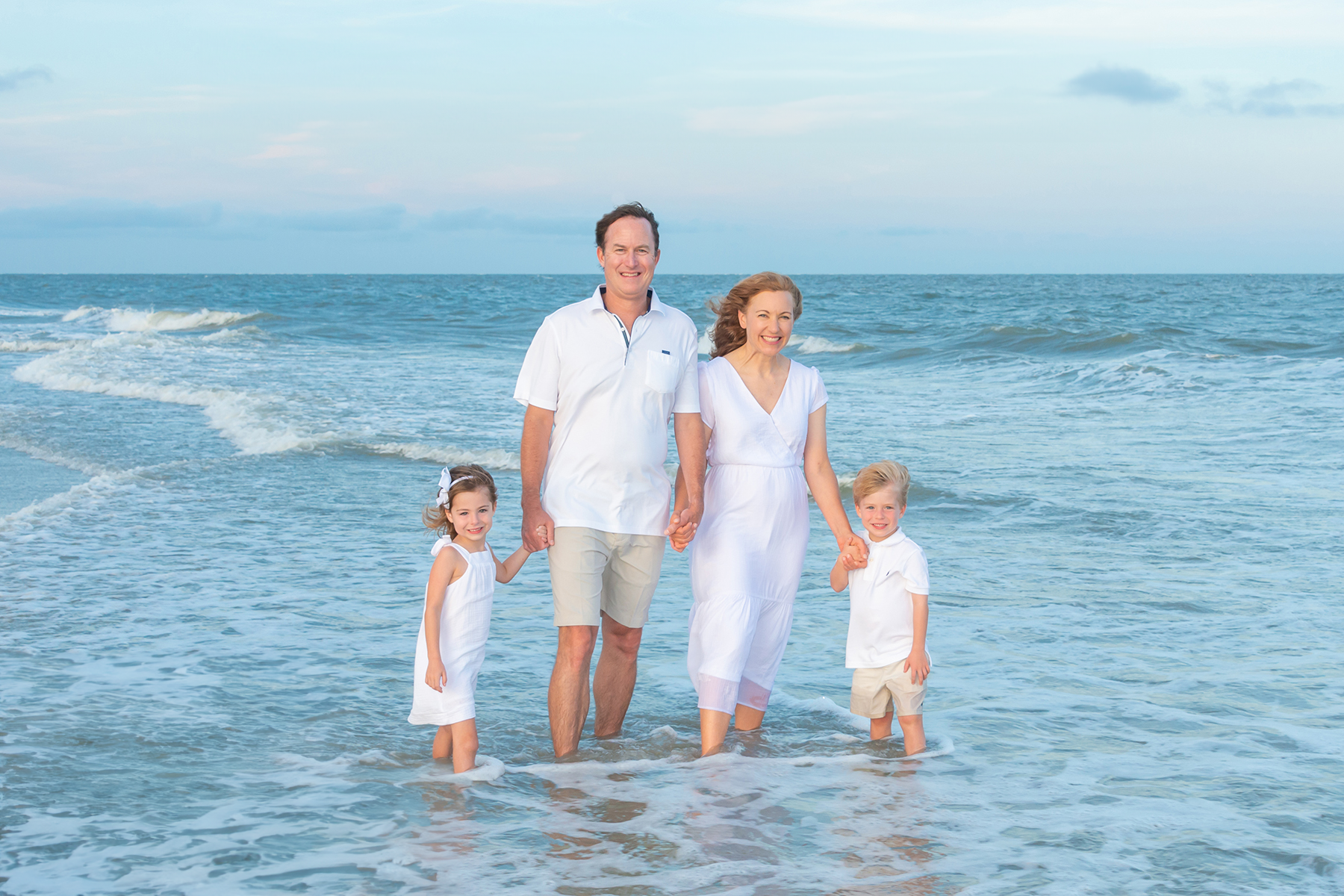 Discover the best Hilton Head photographers for affordable beach photography on Hilton Head. Family beach portraits on Hilton Head, Hilton Head Photographers, child, senior, and professional photography services, Serving Hilton Head Island.