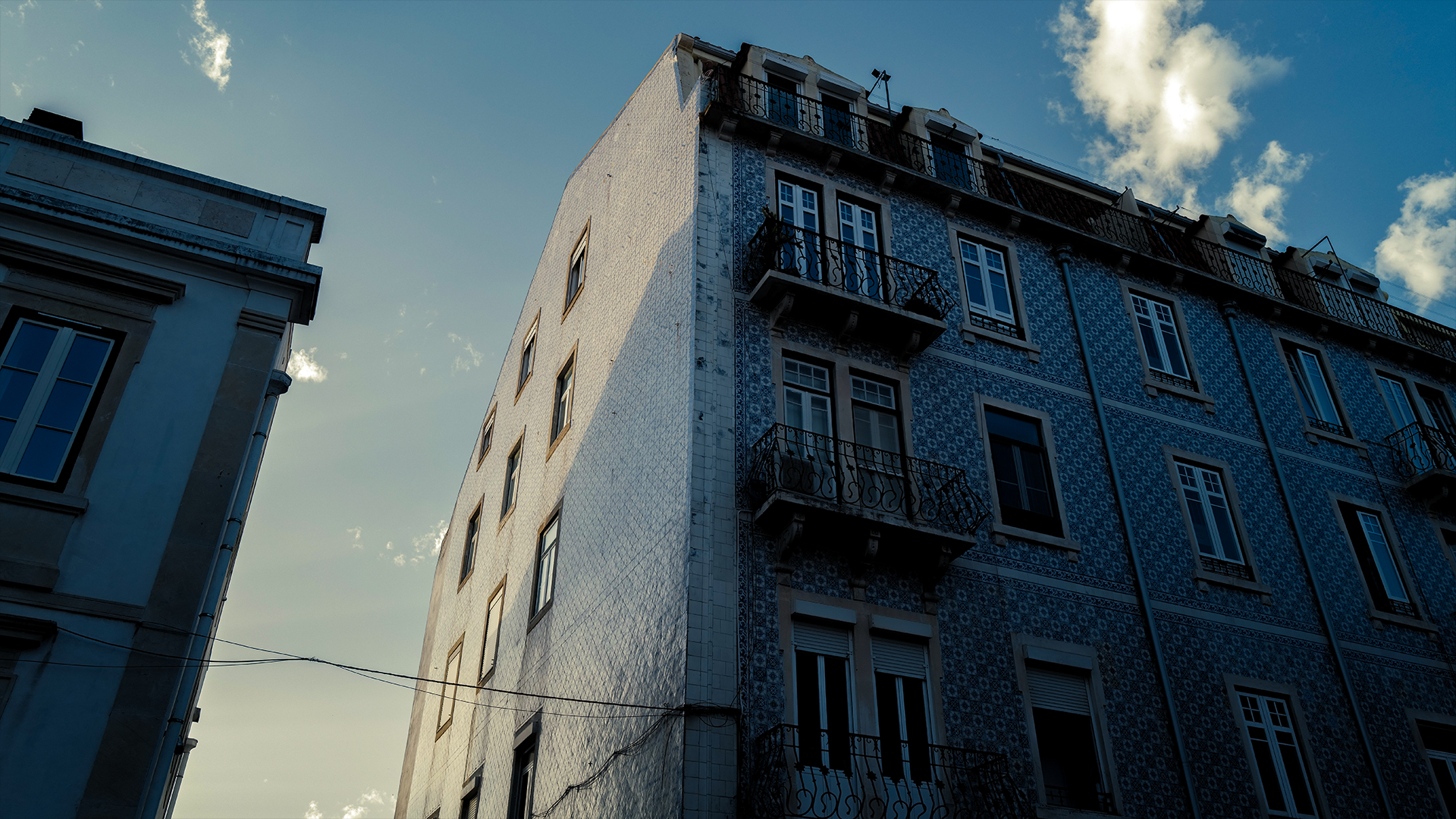 Lisbon | Leica Q2