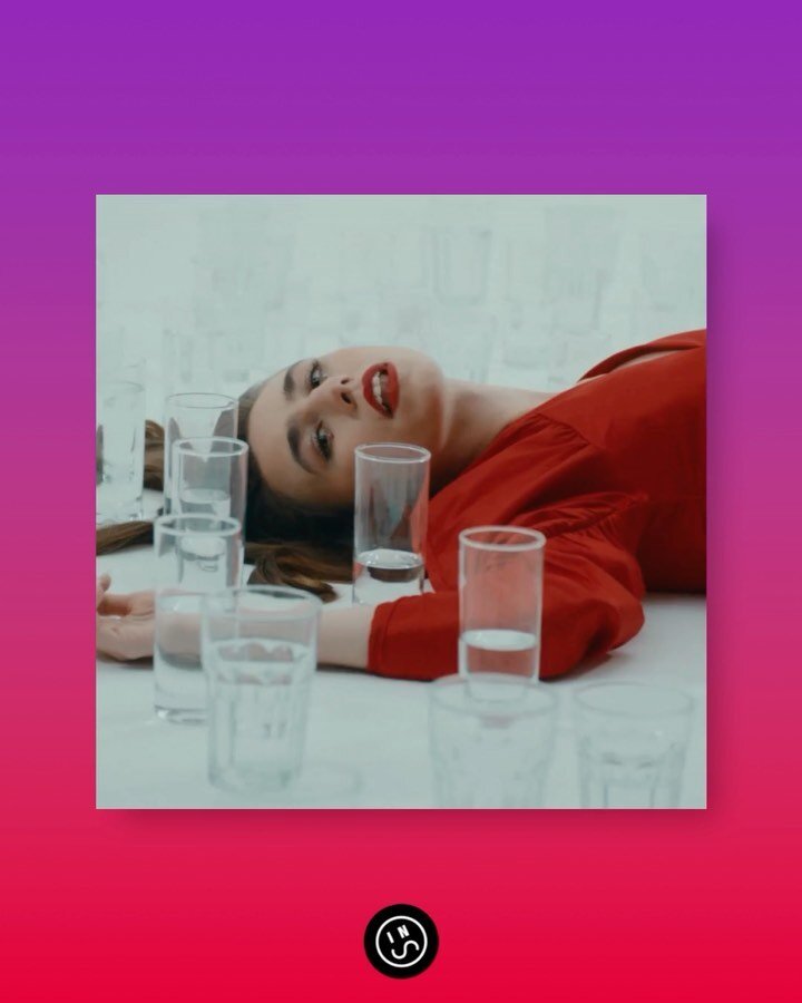 @thelineofbestfit say she&rsquo;s &ldquo;a mouthpiece for mid-twenties turmoil &ndash; with a side helping of scarlet-lipped, vampish glamour,&rdquo; @earmilk are calling her new single &ldquo;atmospheric, futurism-infused alt-pop.&rdquo; That&rsquo;