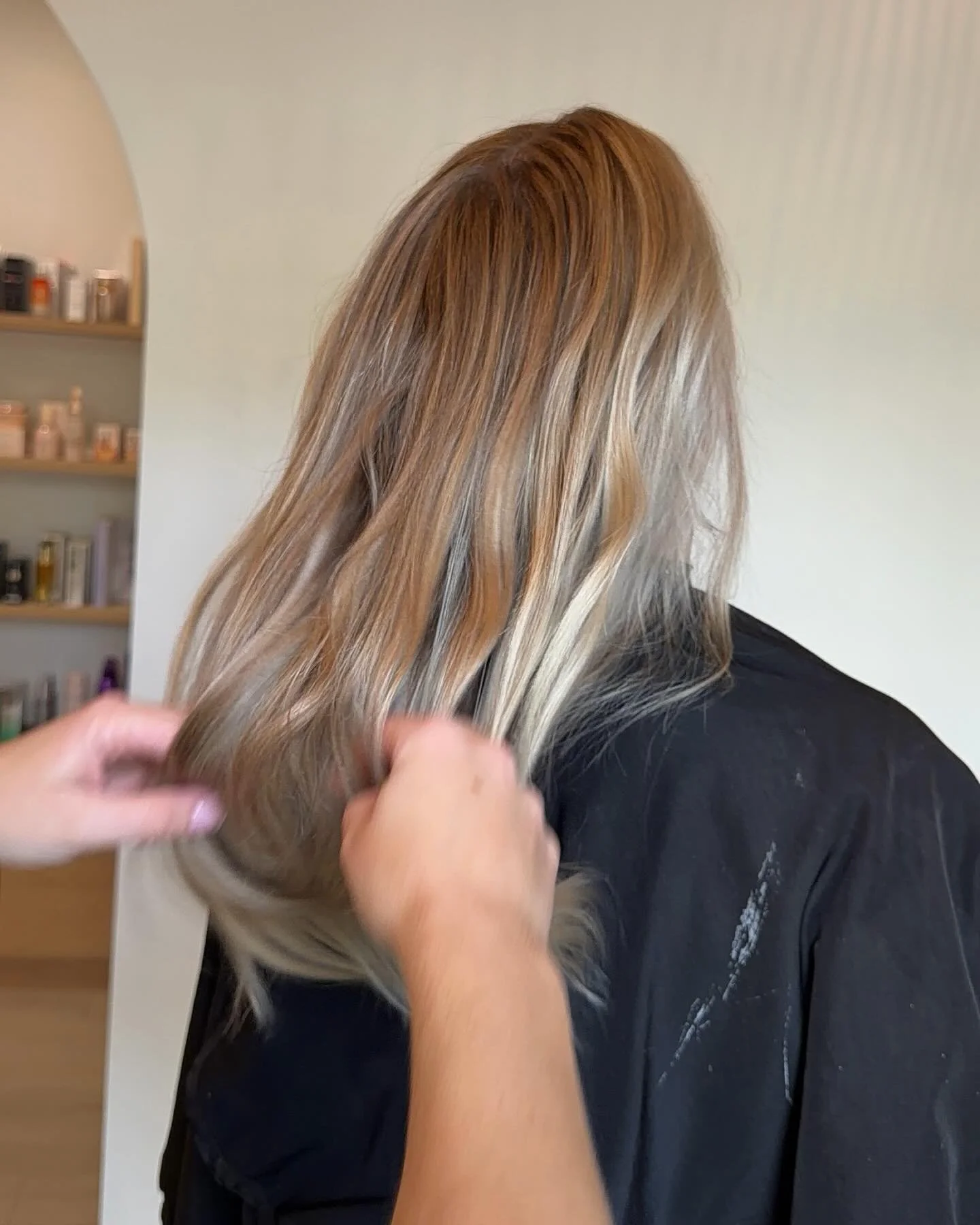 Lately at Moss Hair&mdash;

Thoughtful color.
Seamless extensions.
Effortless hair.

Just the way we like it.

 Ready to book?
Call: 916.918.8018
Online: www.mosshairca.com