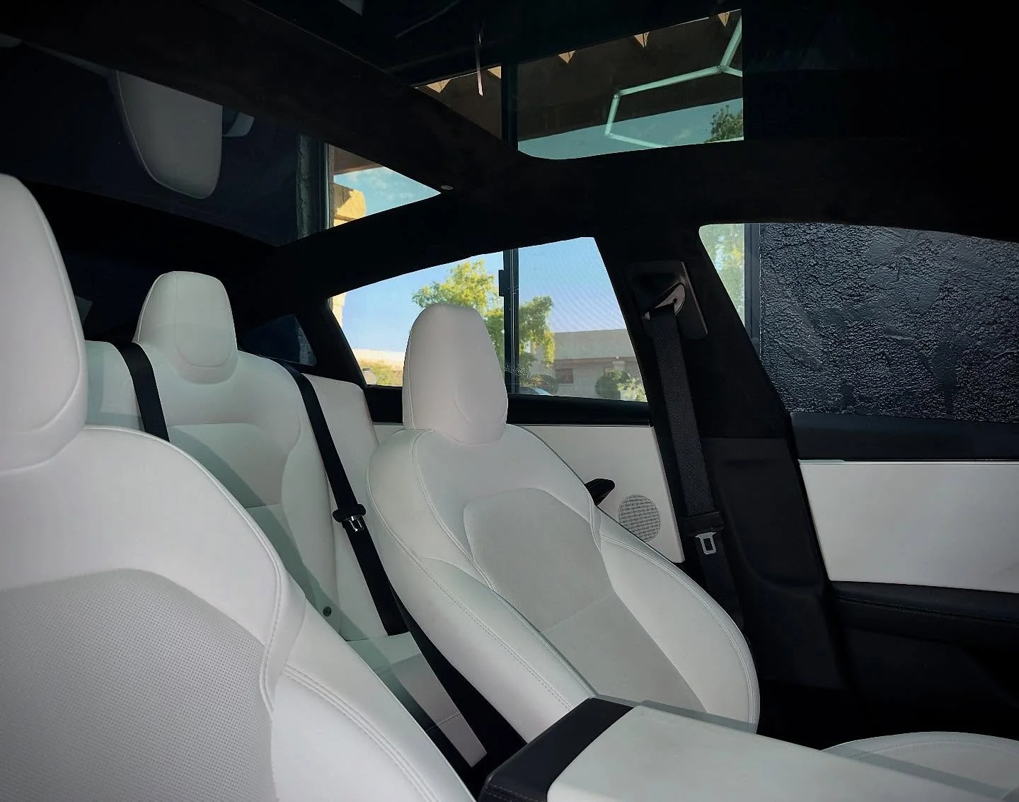 2026 Tesla Model 3 Alcantara Headliner Upgrade

By @milkywayinteriors &amp; @fly_detailing_ 

📍Scottsdale, AZ

We use high-quality &amp; non-stretchy material to upholster &amp; transform your Model 3/Y interior to a Mini Model S/X with an Alcantara