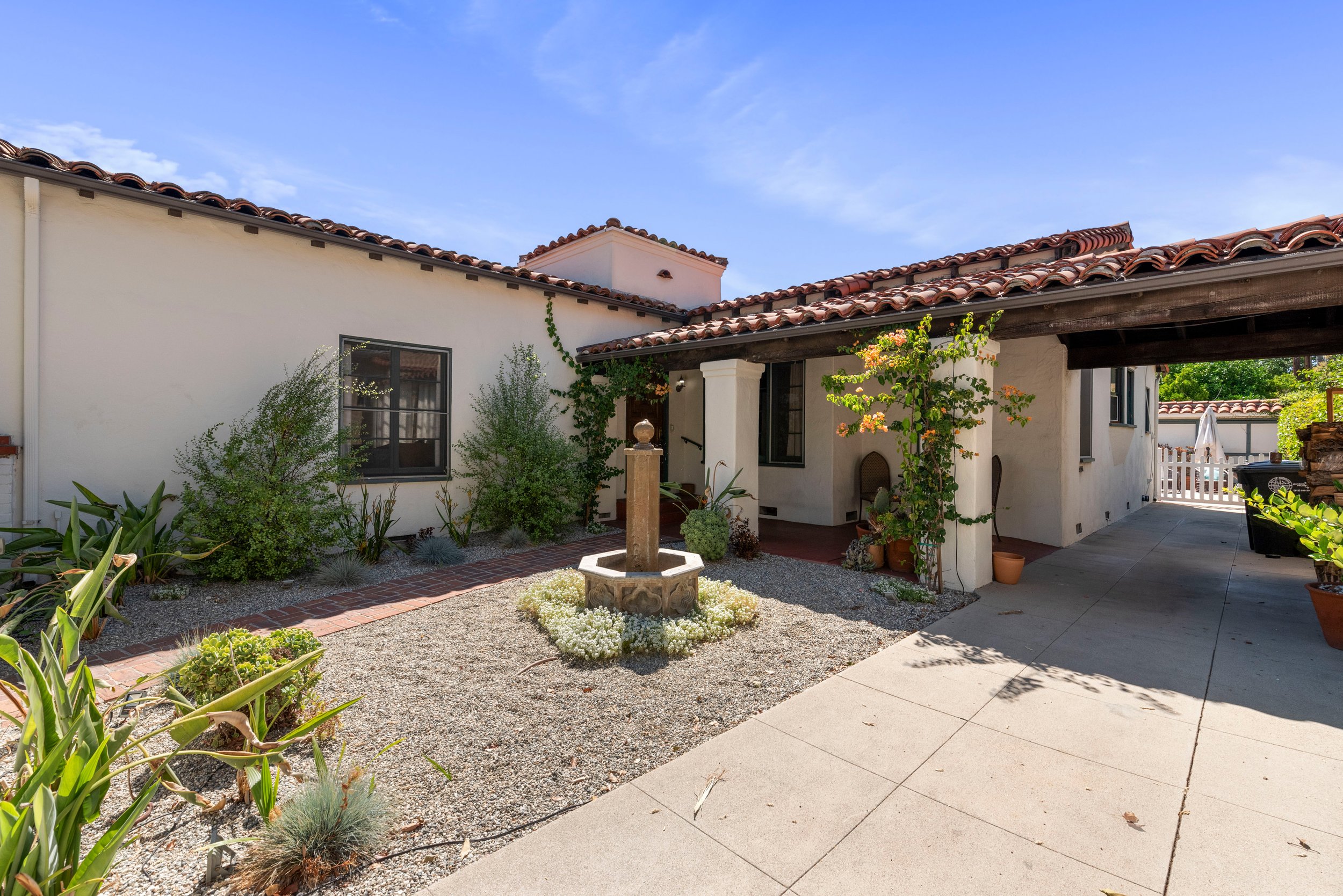 1363 Spazier Ave Glendale_1-52.jpg