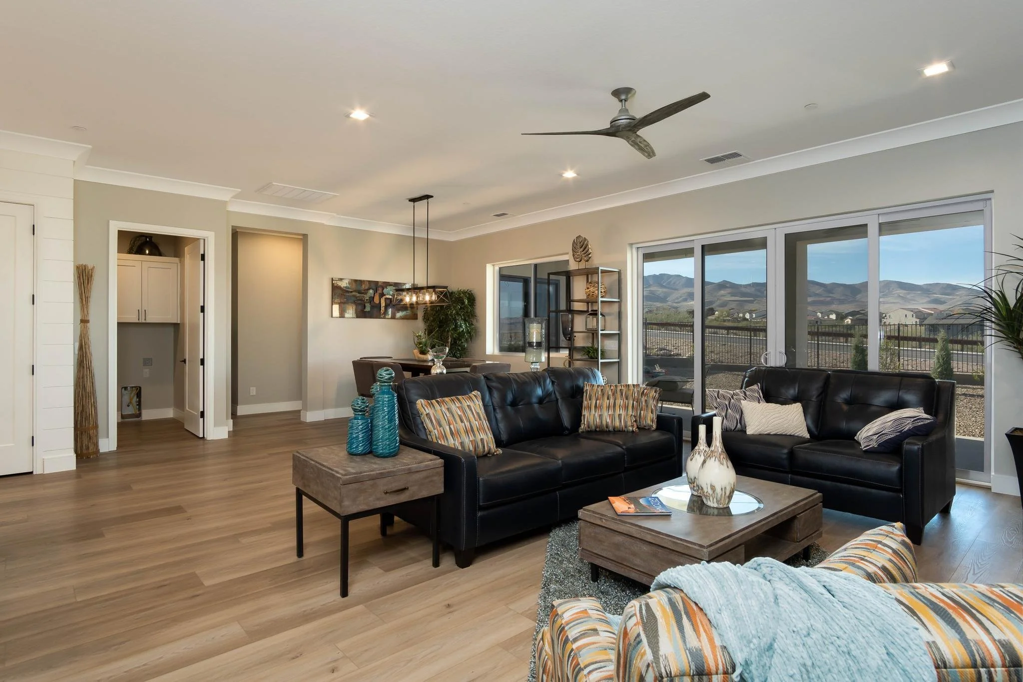 Mountain Gate Model -36.jpg