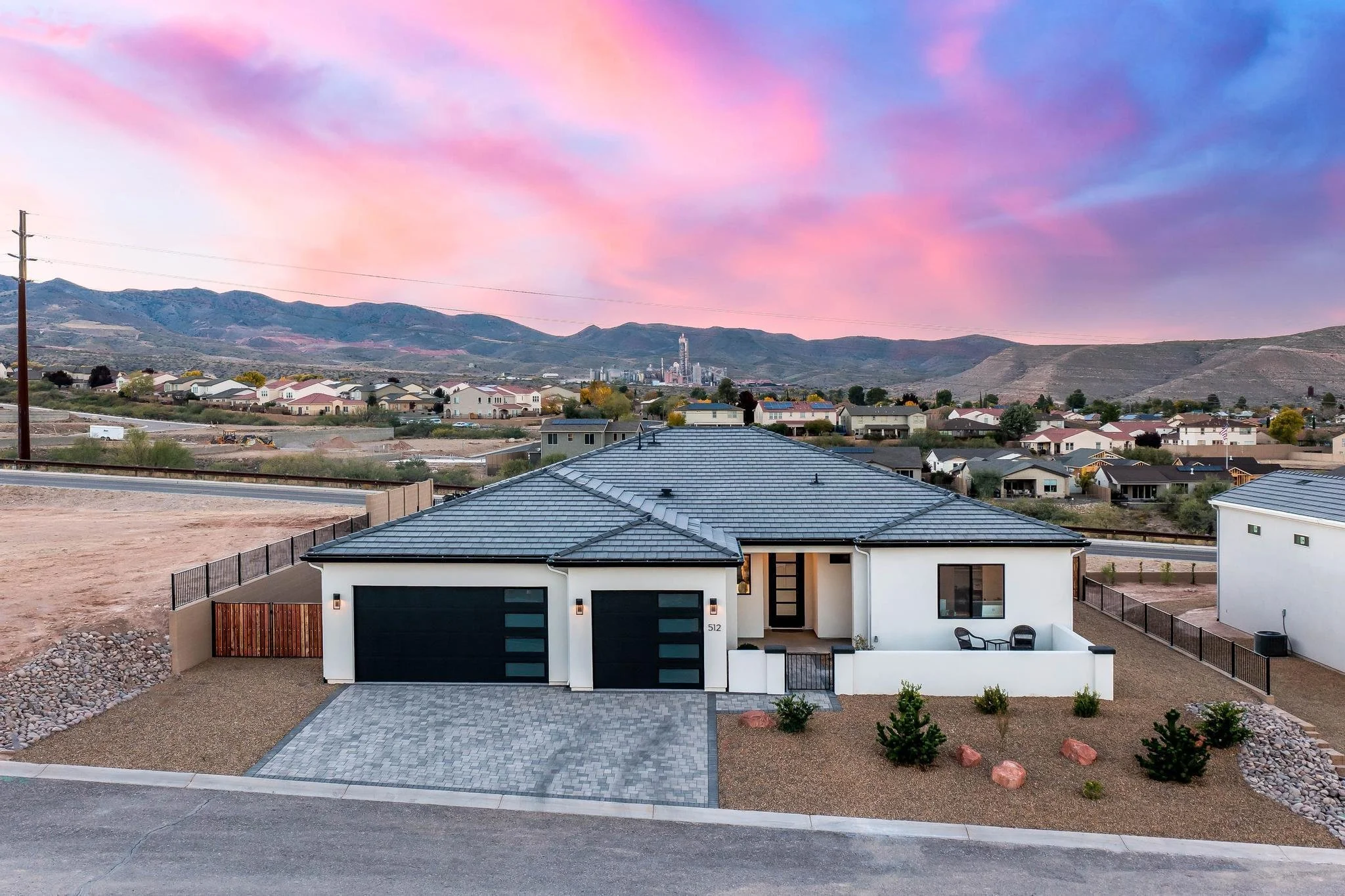 Mountain Gate Model -4-2.jpg