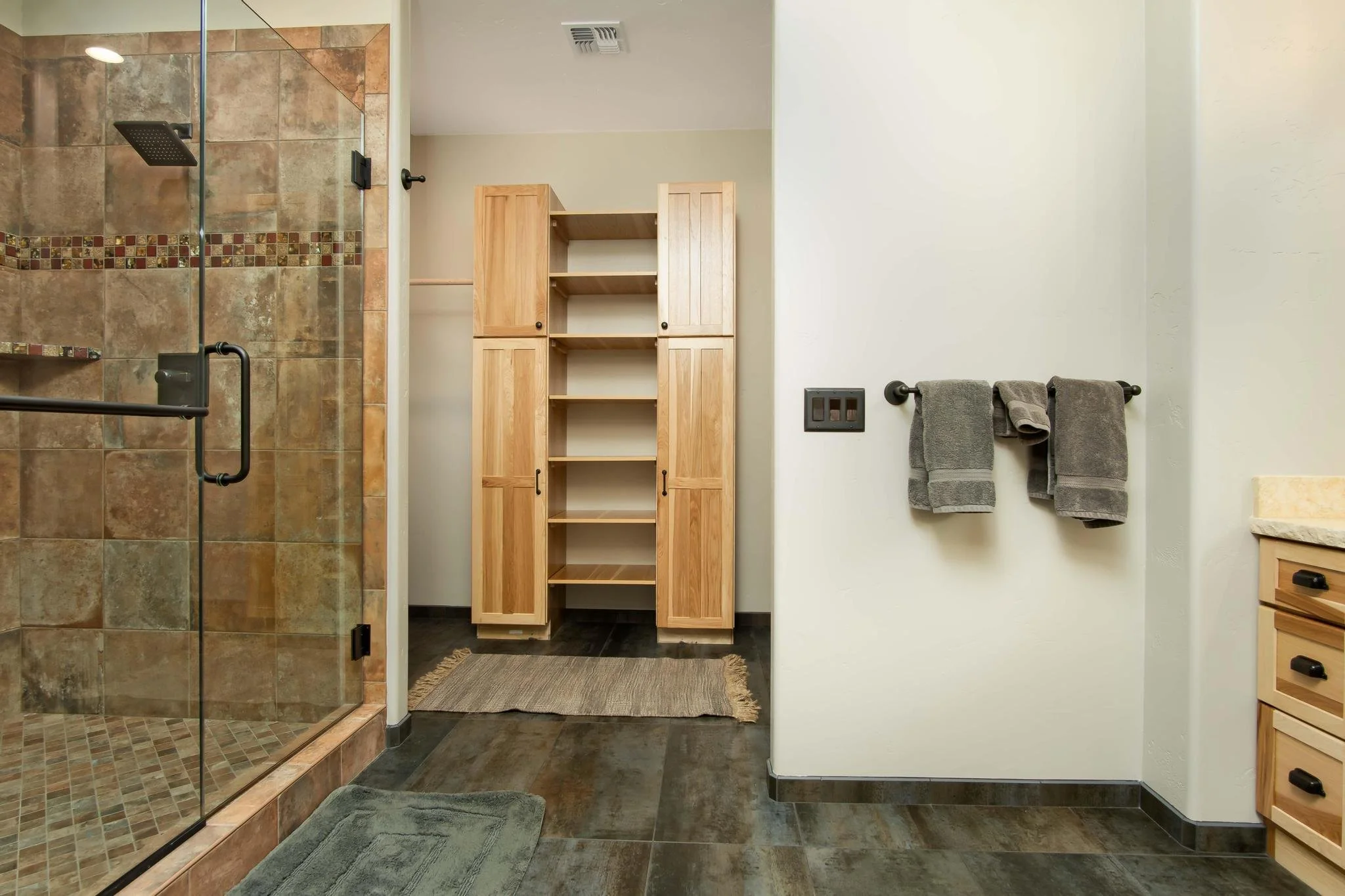 2750 Blue Horizon Rd-7.jpg