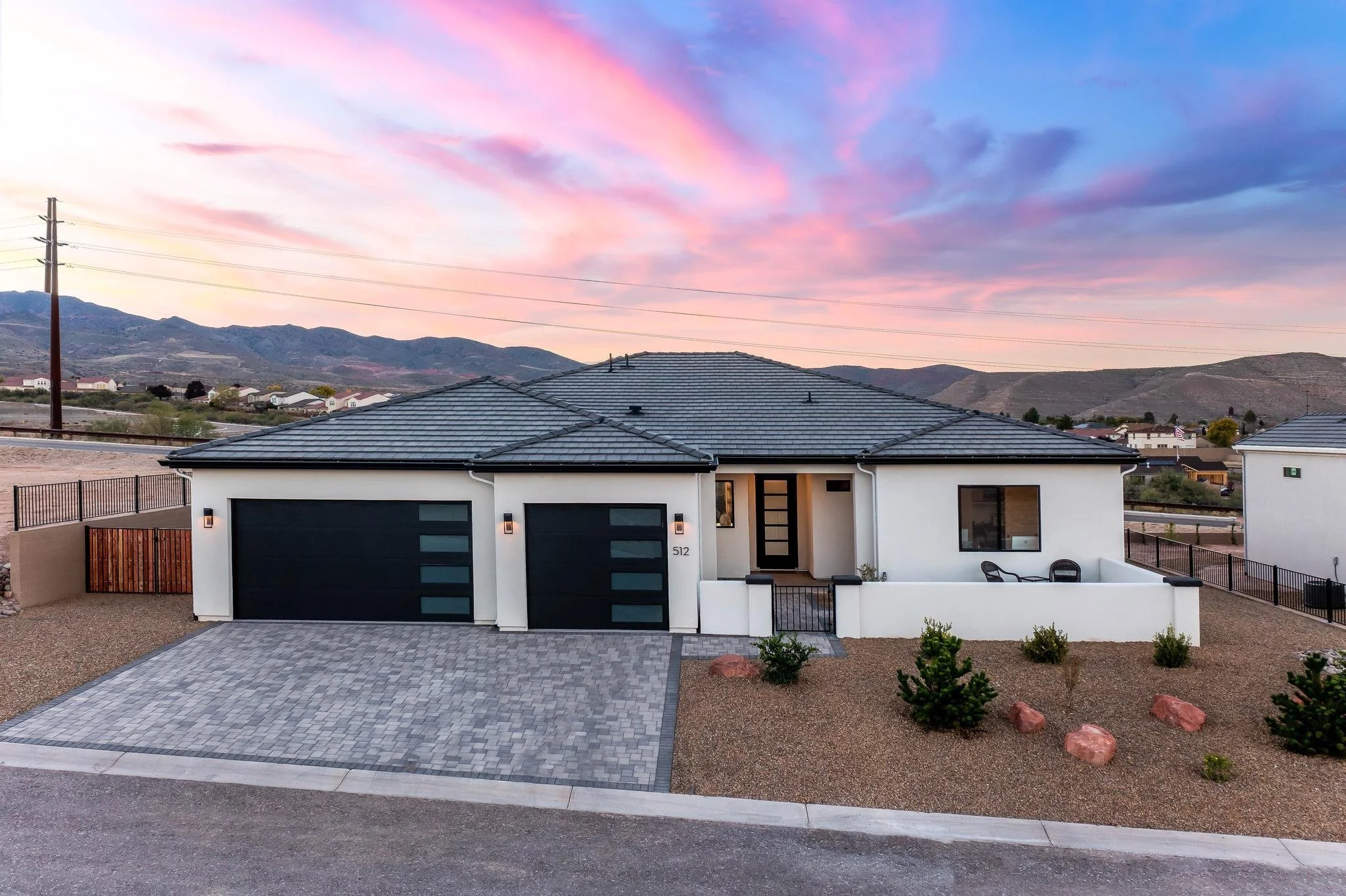 Mountain Gate Model -3-2.jpg