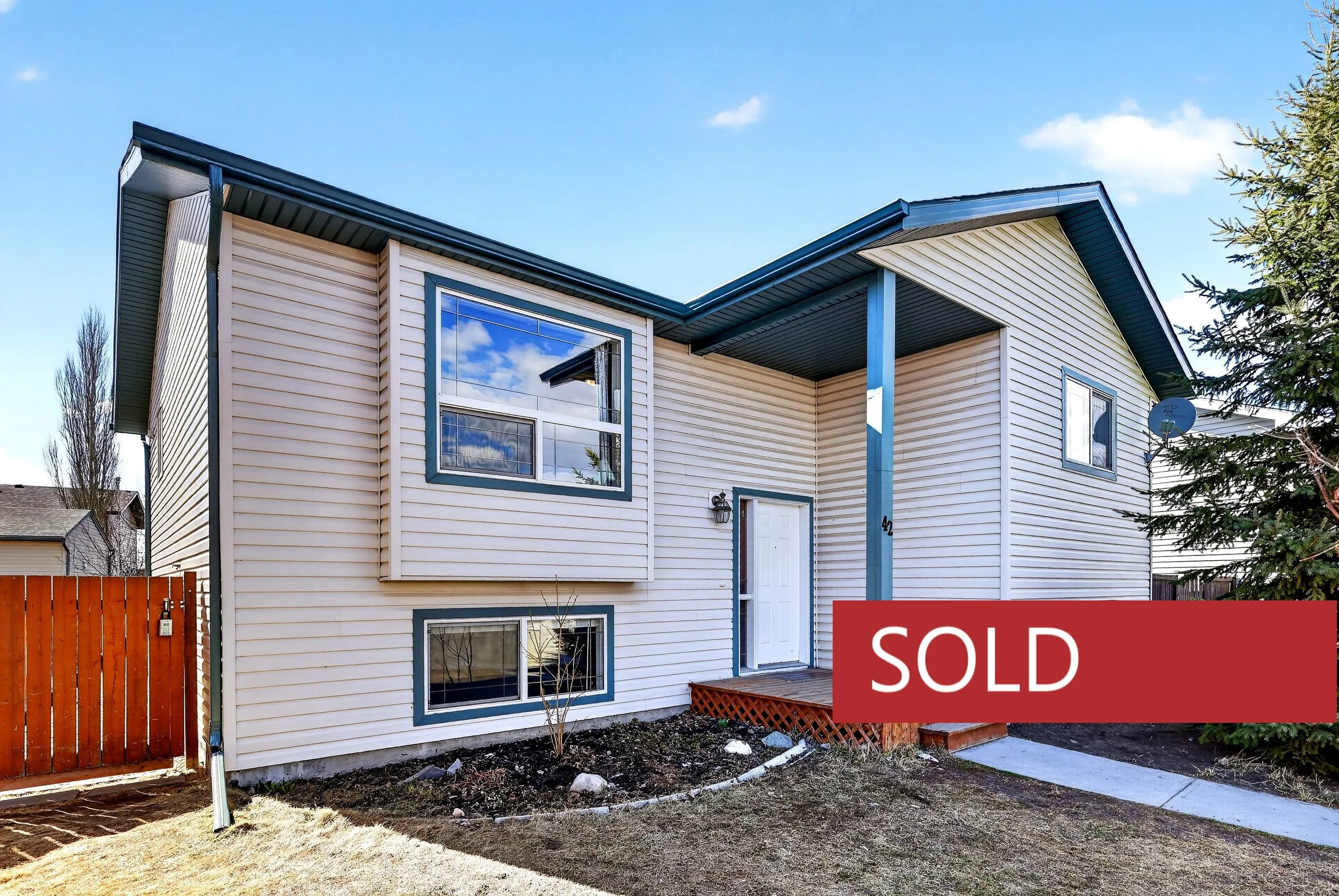 Sold Strathford Close.jpg
