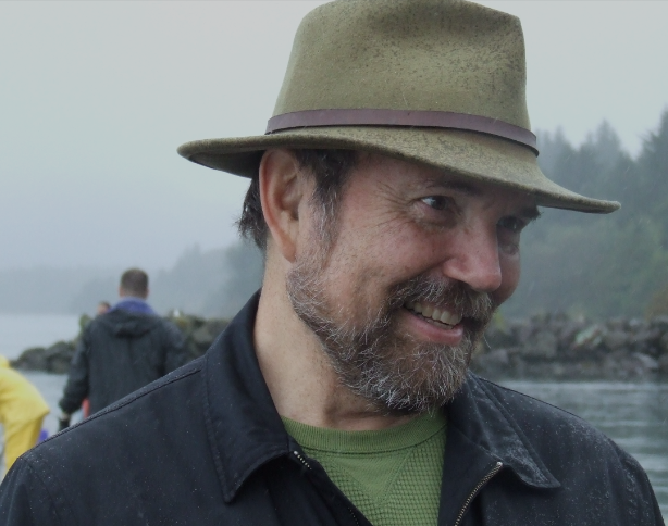 Tom looking away.png