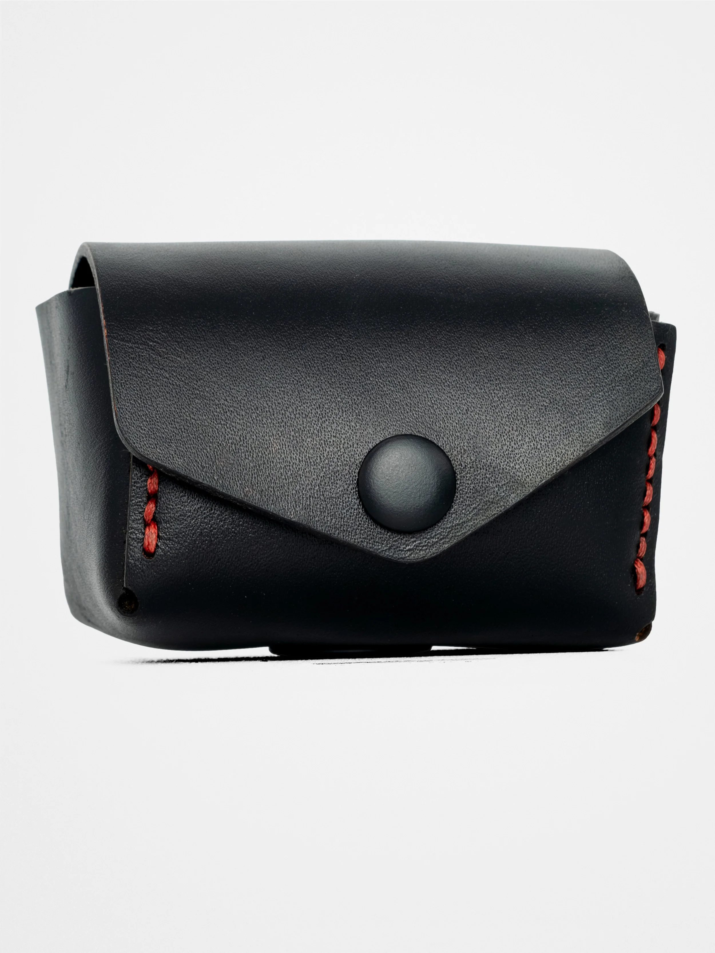BLK-Essex-Red-Thread-front-TL_3x4_website.jpg