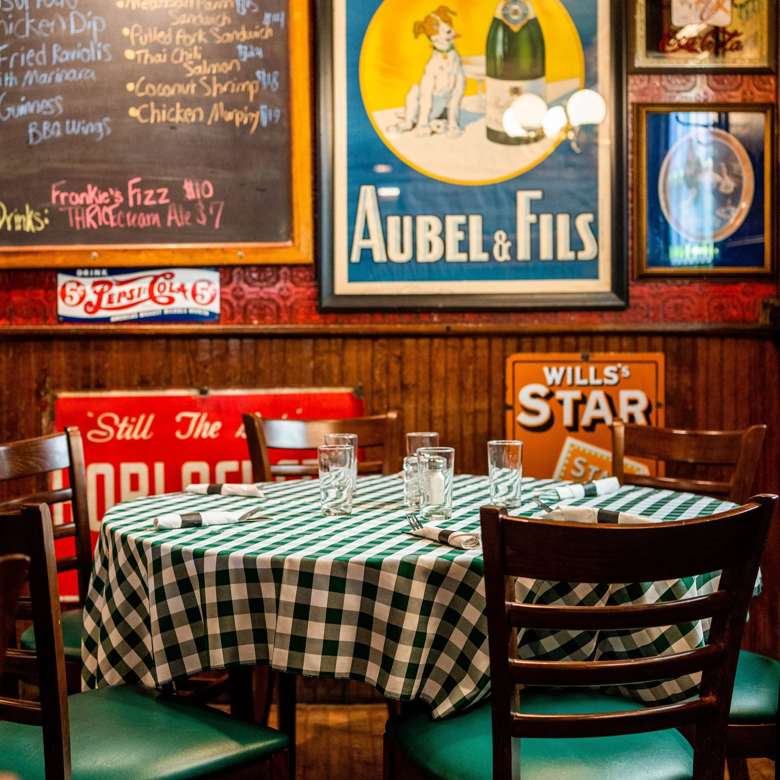 Frankie's Bar & Grill Point Pleasant Beach, New Jersey