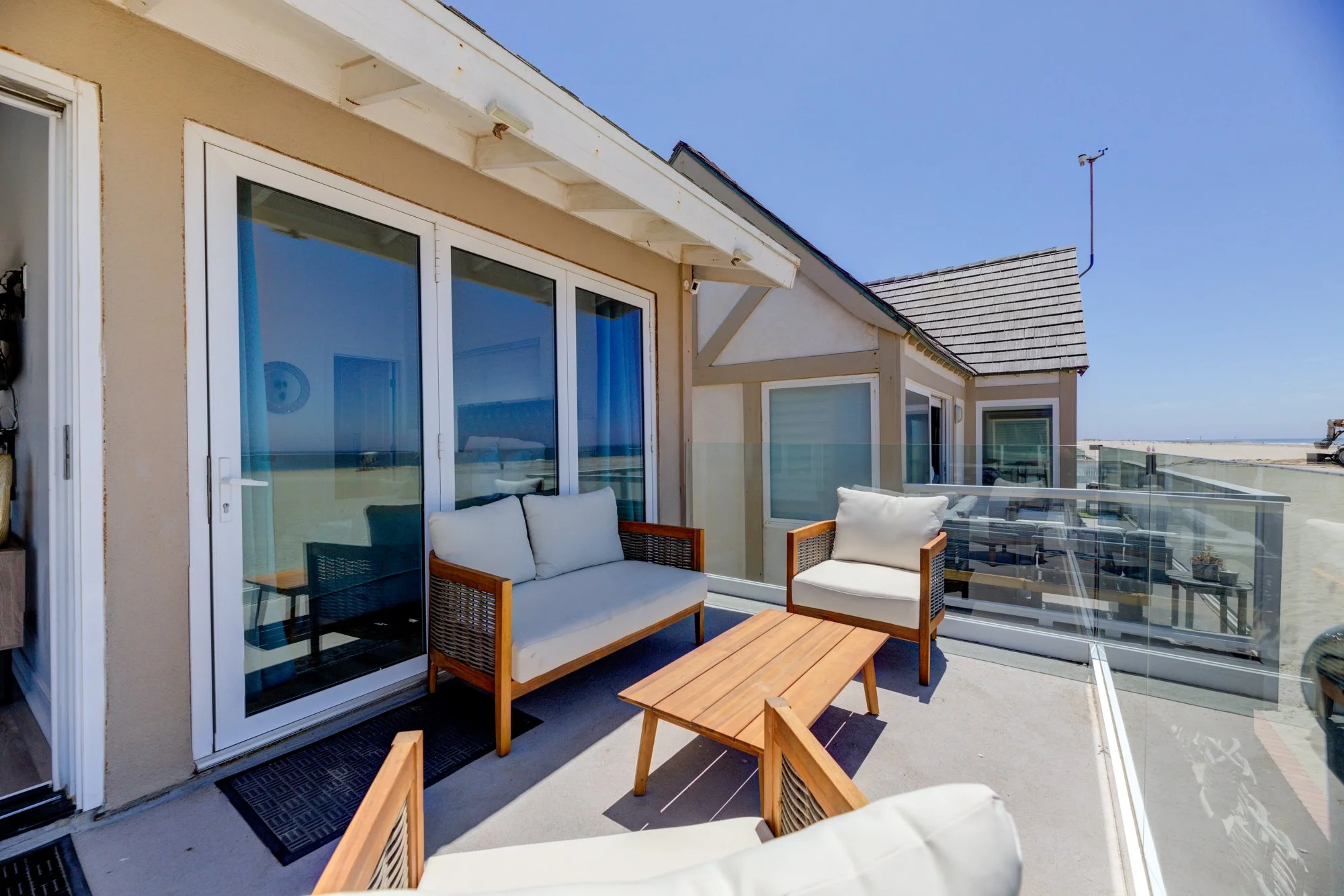 3821 Ocean Dr-81.jpg