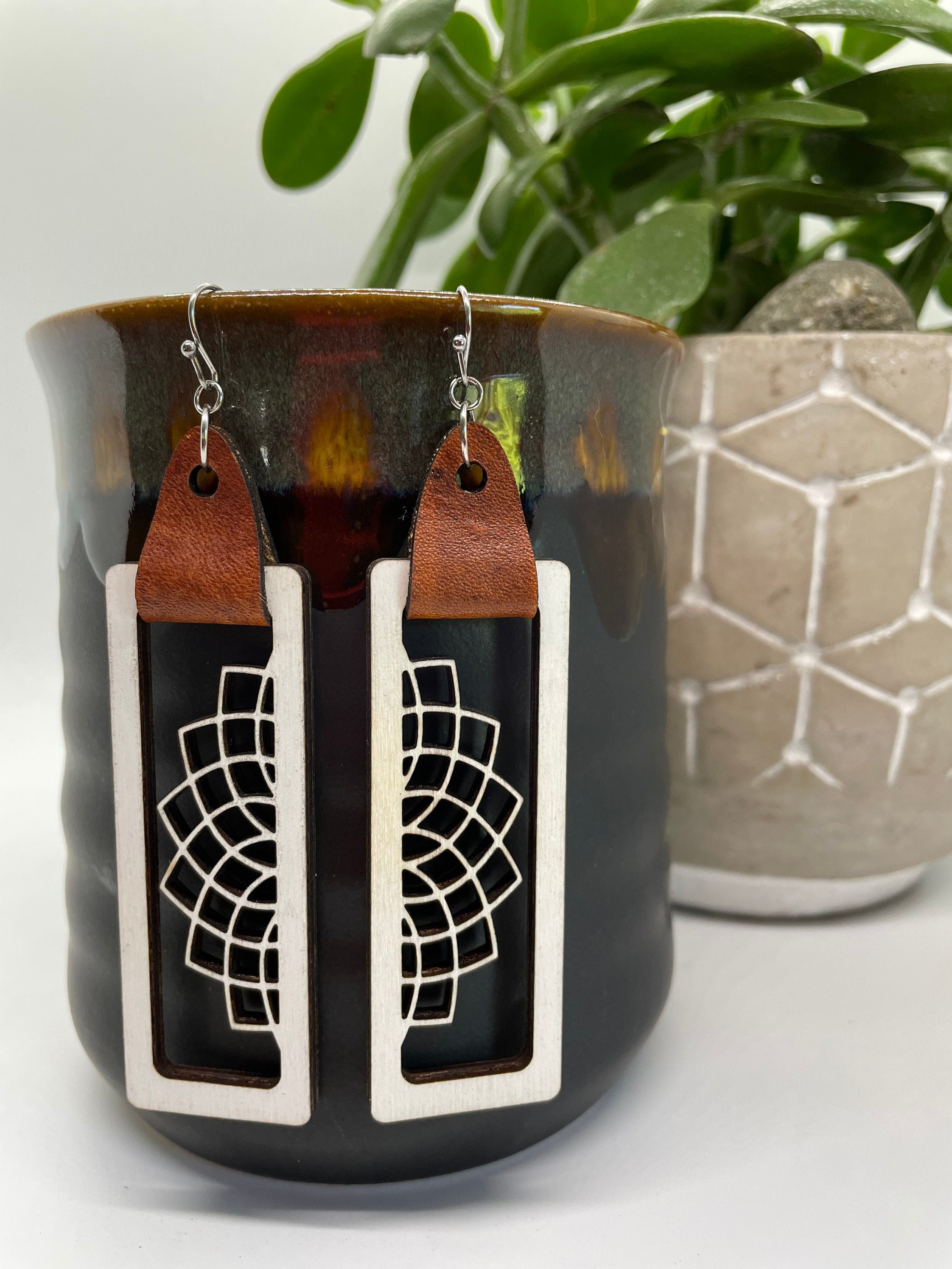 https://i.etsystatic.com/20796677/r/il/0e6139/3082093434/il_fullxfull.3082093434_f88c.jpg