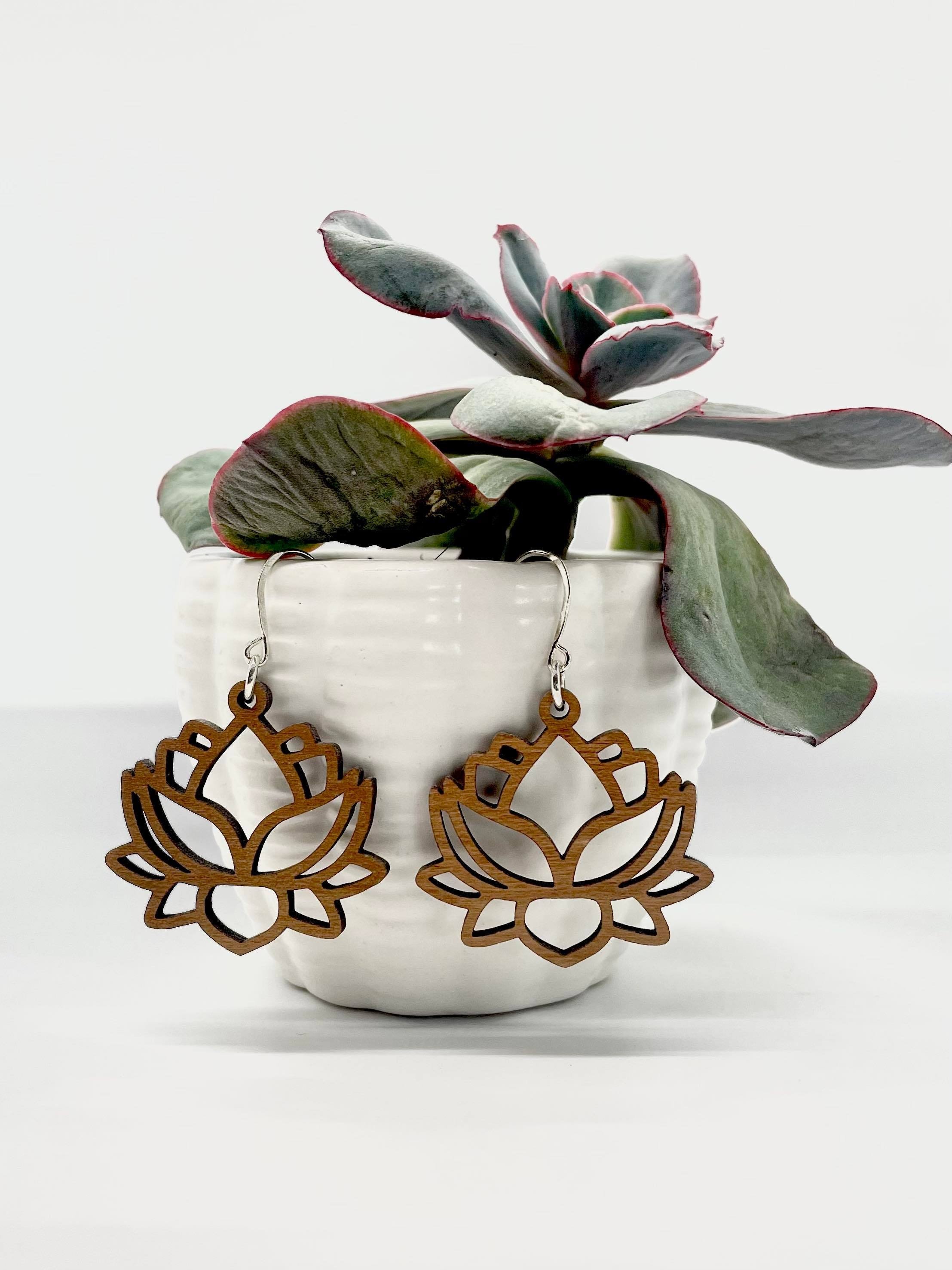 https://i.etsystatic.com/20796677/r/il/f57e63/4263628593/il_fullxfull.4263628593_slyy.jpg