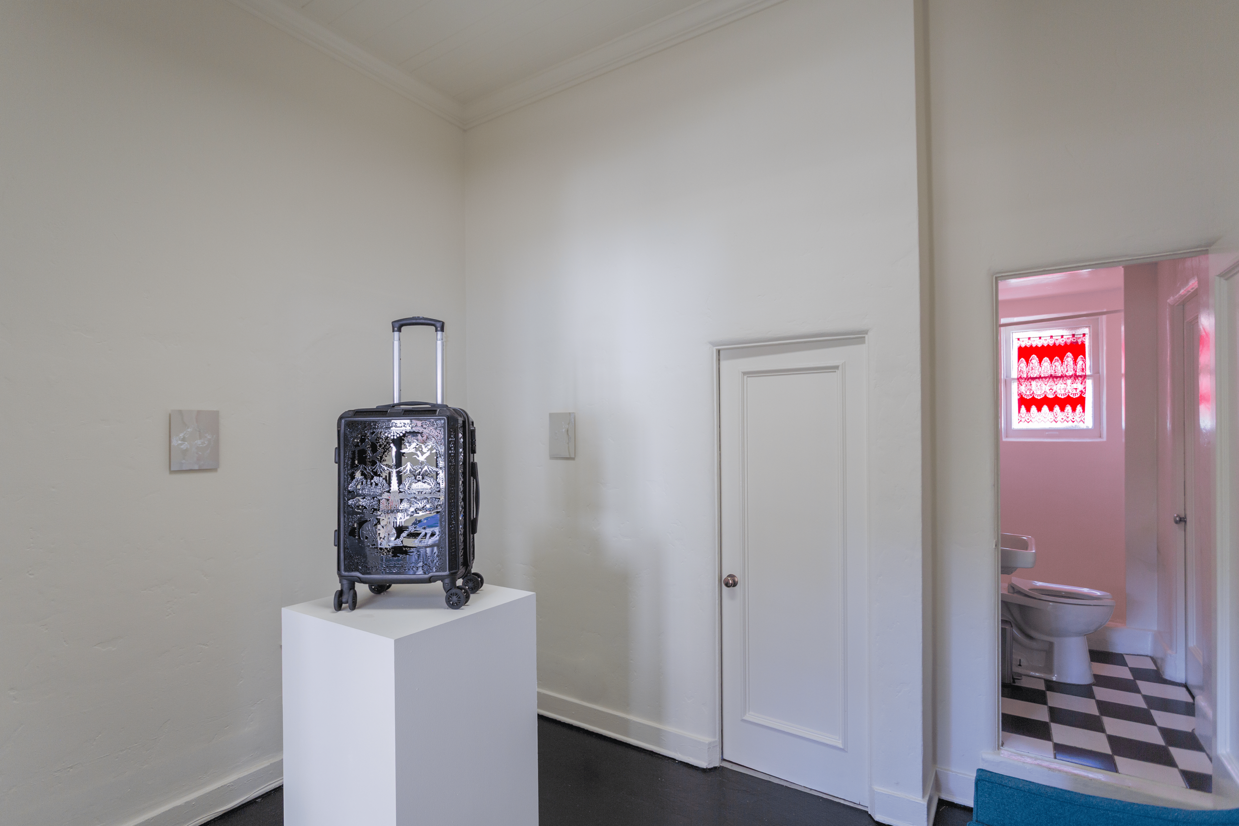 severin-hallauer-new-skies-induction-gallery-los-angeles-2026-installation-view-00015.png