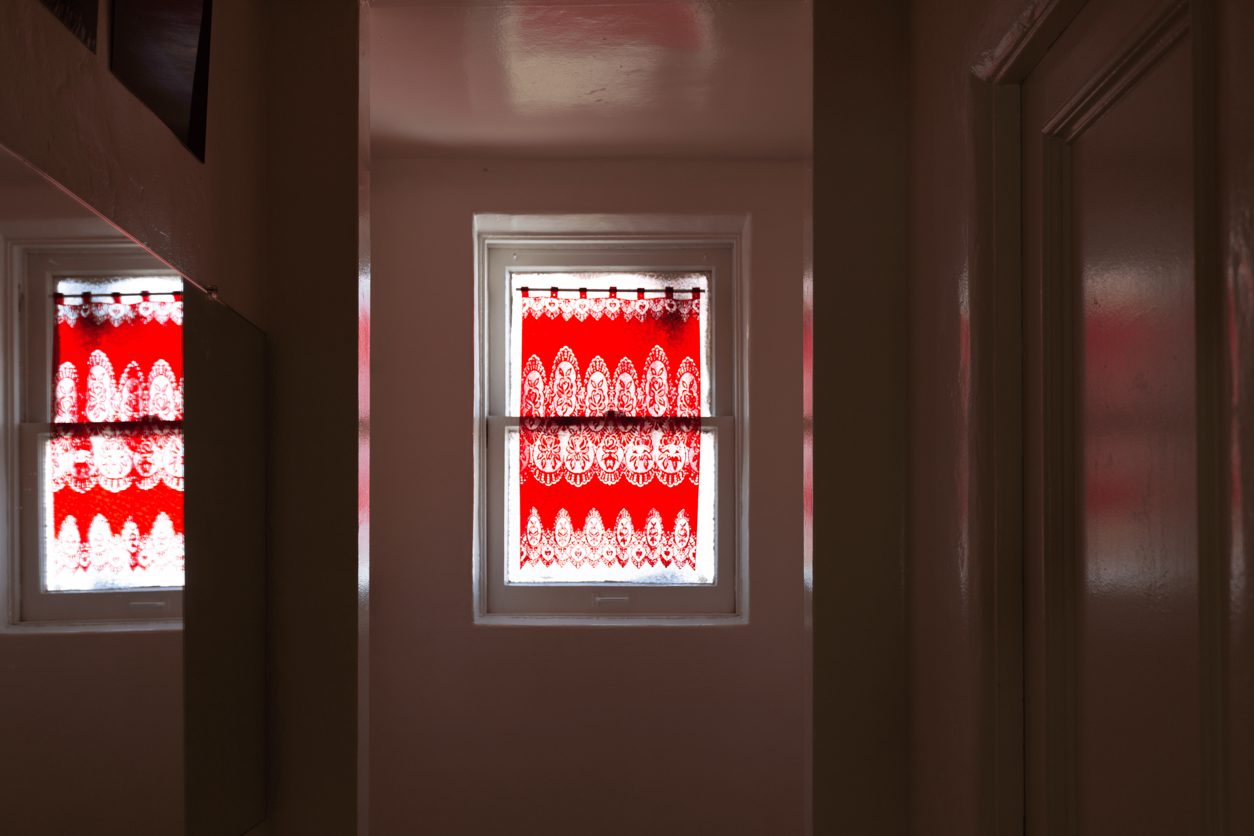 severin-hallauer-new-skies-induction-gallery-los-angeles-2026-installation-view-00021.png