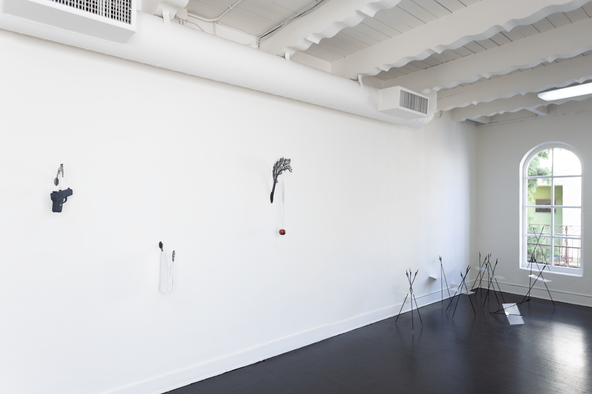severin-hallauer-new-skies-induction-gallery-los-angeles-2026-installation-view-00038.png