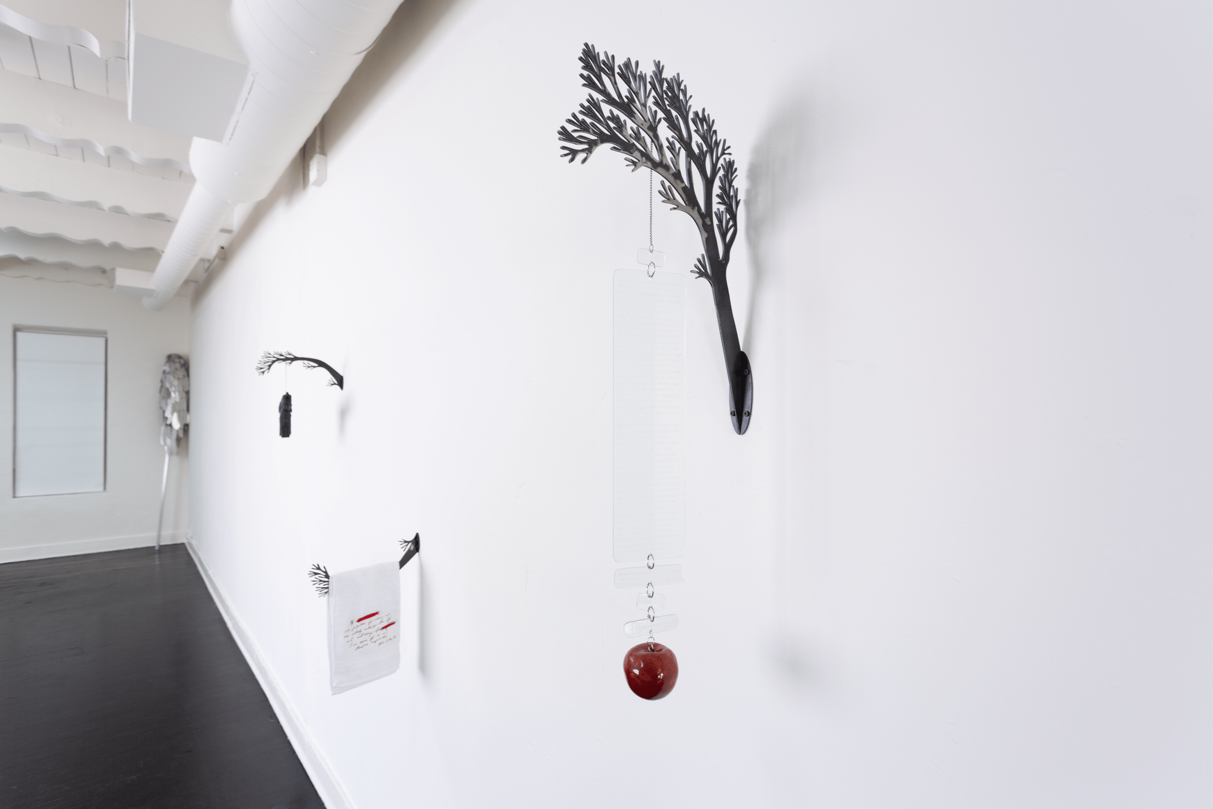 severin-hallauer-new-skies-induction-gallery-los-angeles-2026-installation-view-00058.png