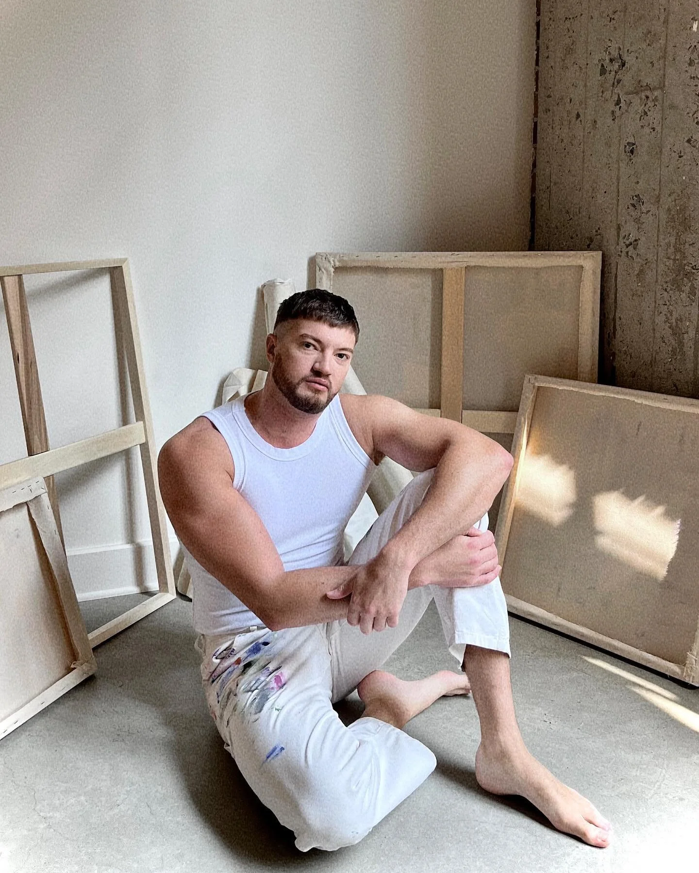 Hello and salut! Personal update - I officially got myself a new website to host my latest collection of paintings! Also, here is a little photo dump and a super candid moment of me sitting around looking pensive - as I often do 😉 Thank you all for 