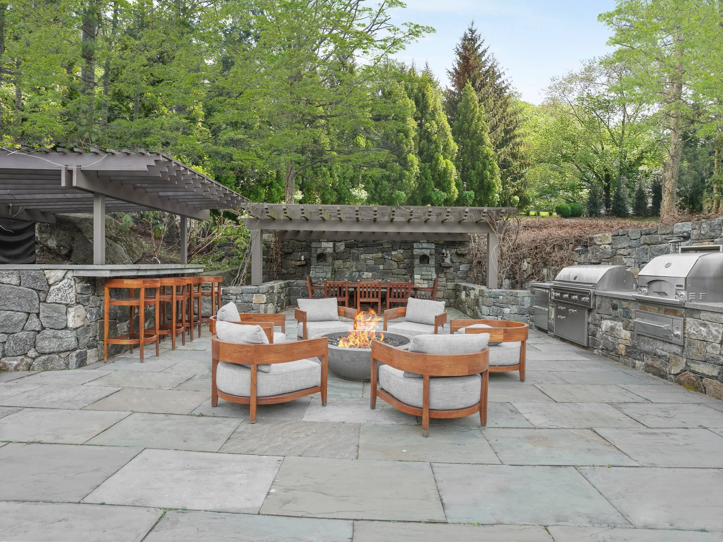 100 Husted Ln Greenwich CT-print-128-135-005 e-4200x3151-300dpi.jpeg