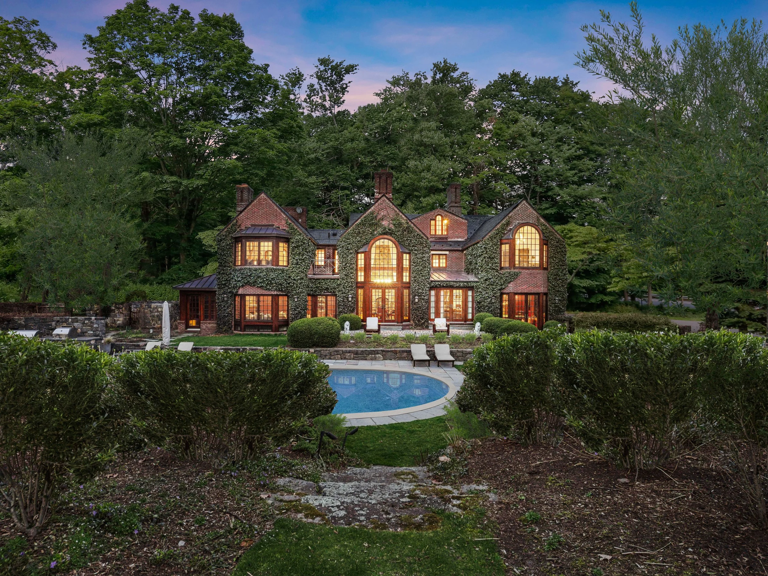 100 Husted Ln Greenwich CT-print-130-133-007 twilight e-4200x3150-300dpi.jpeg