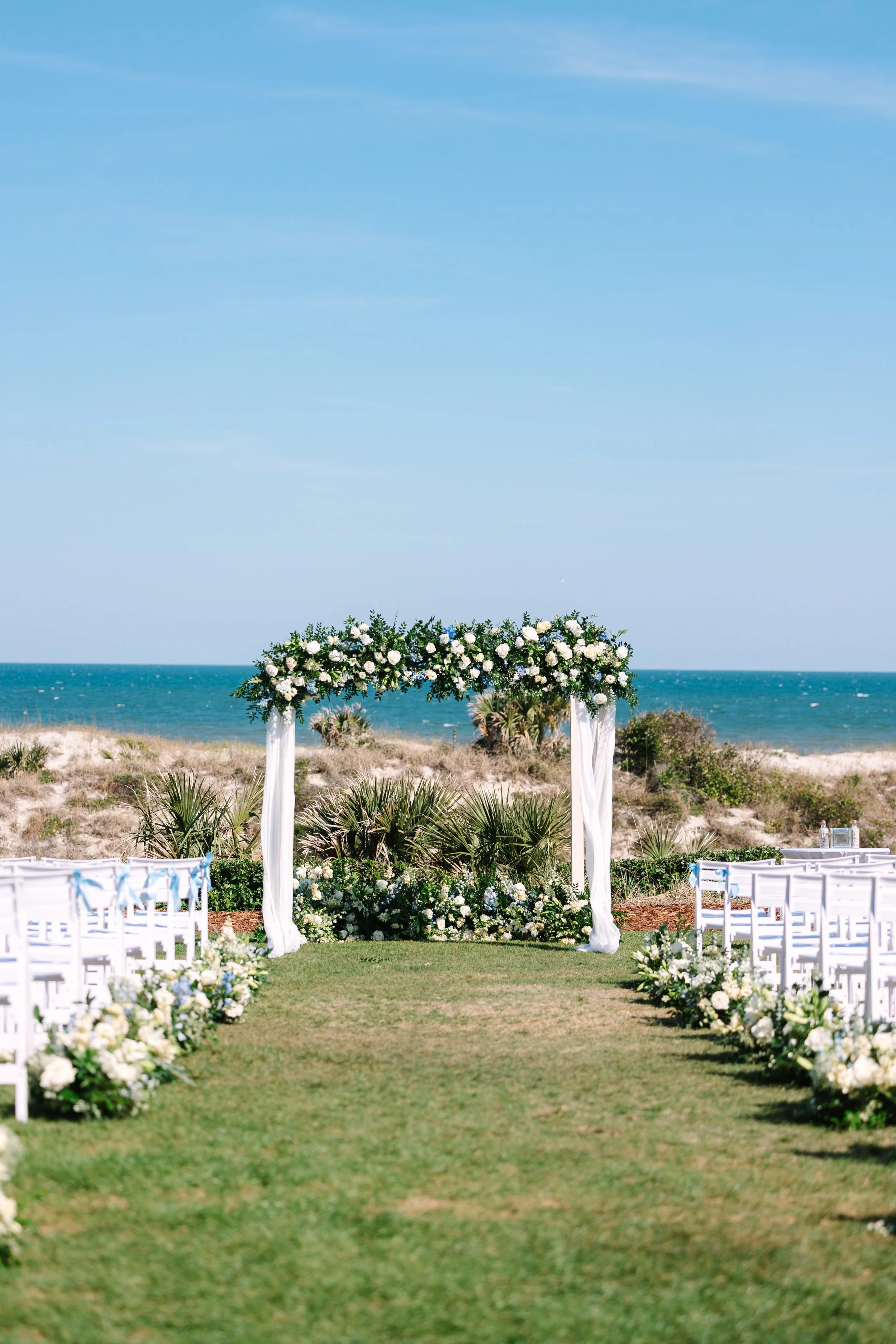 lauraperezphotographytheritzcarltonBrittanyandMatthew_-84.jpg