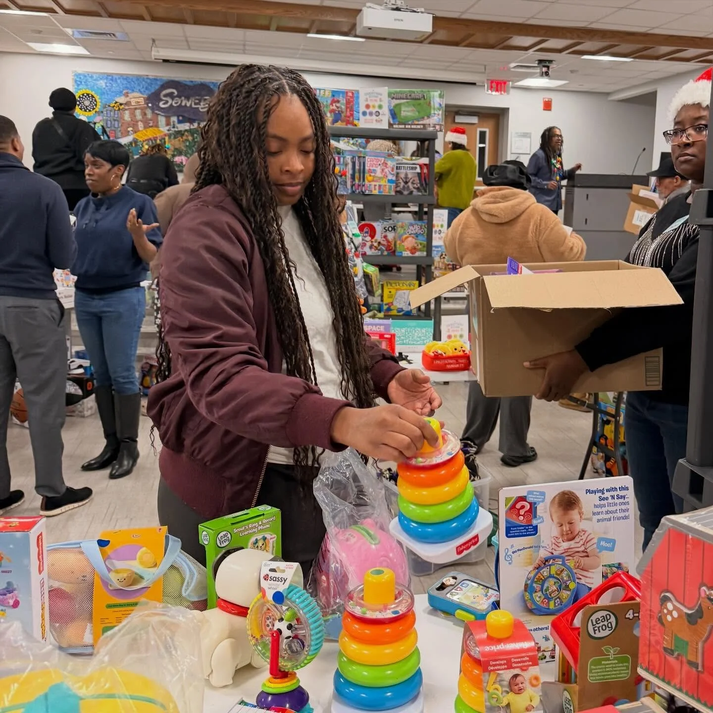 Day one of The Christmas Store is in the books. We had a blast helping parents, grandparents, aunties, and uncles find great gifts for their loved ones! Excited to do it again tomorrow