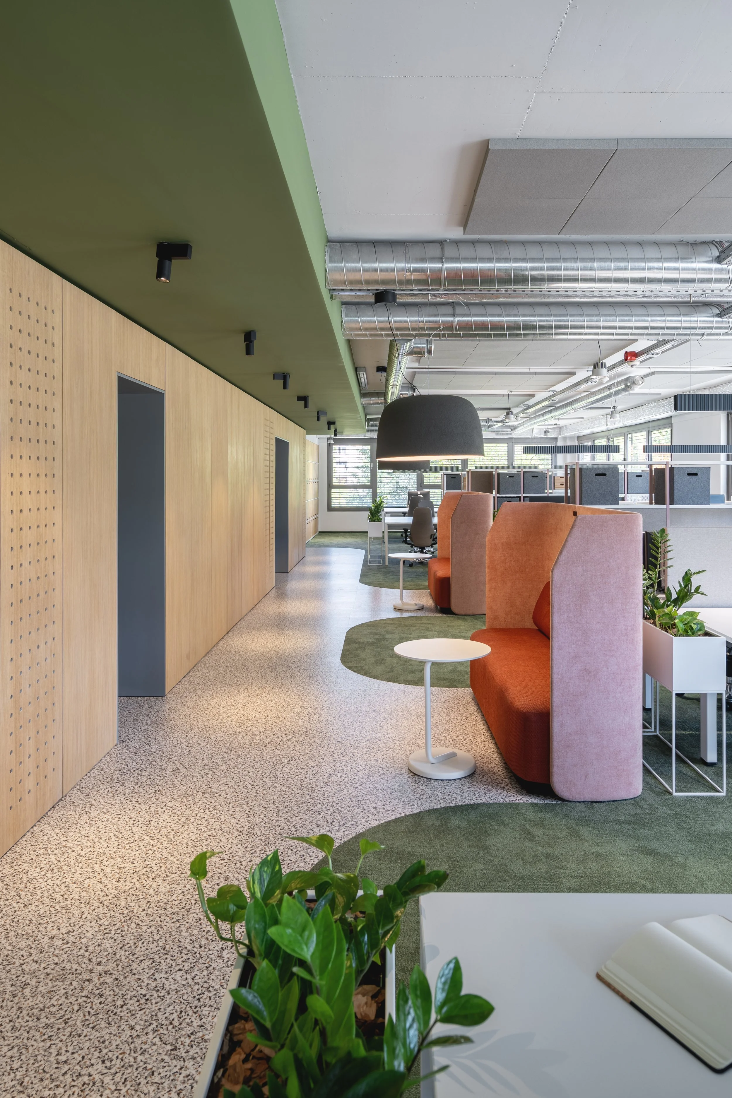 United Master Architects_Interior Design_Smartcom Office_8_crop.jpg
