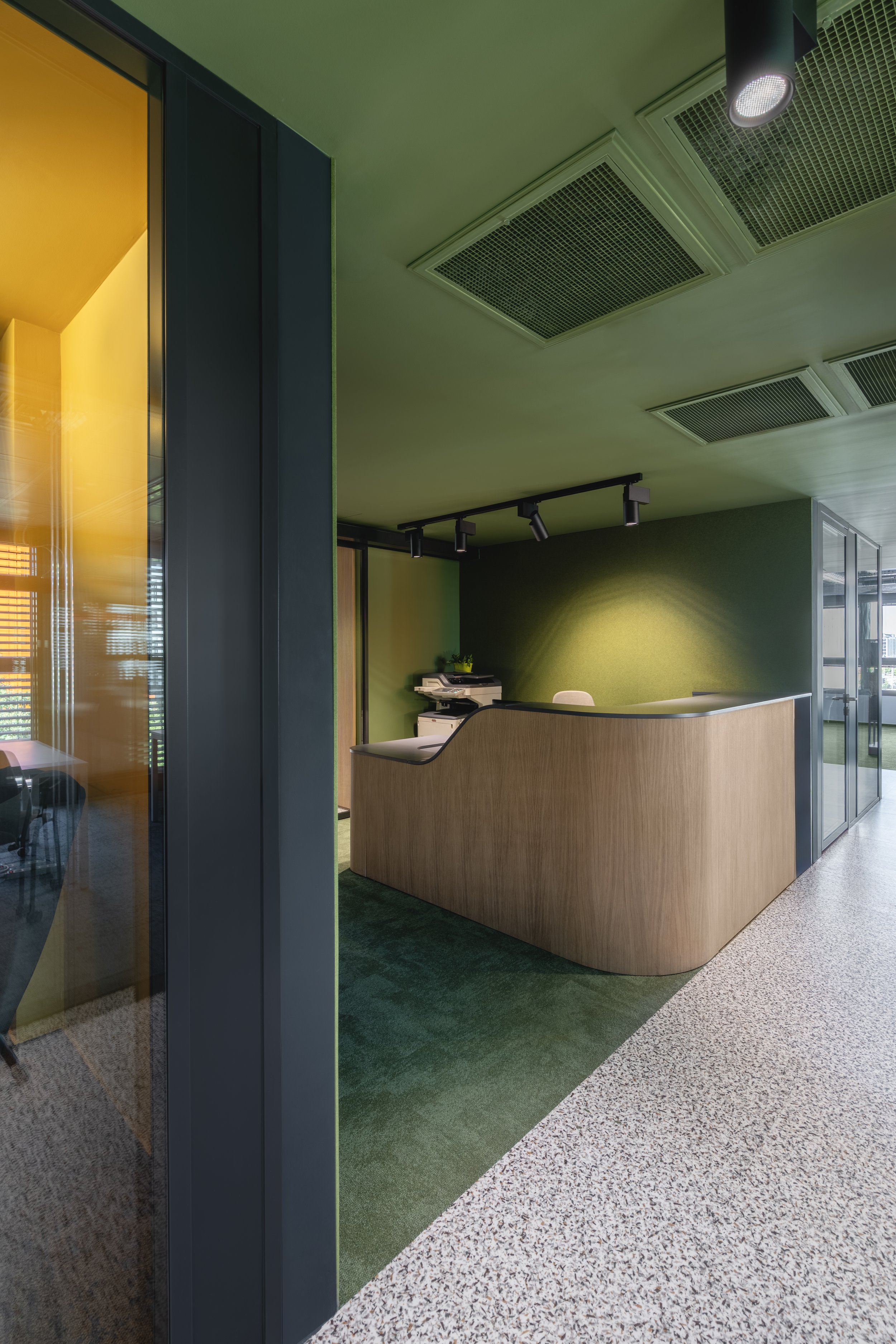 United Master Architects_Interior Design_Smartcom Office_13.jpg