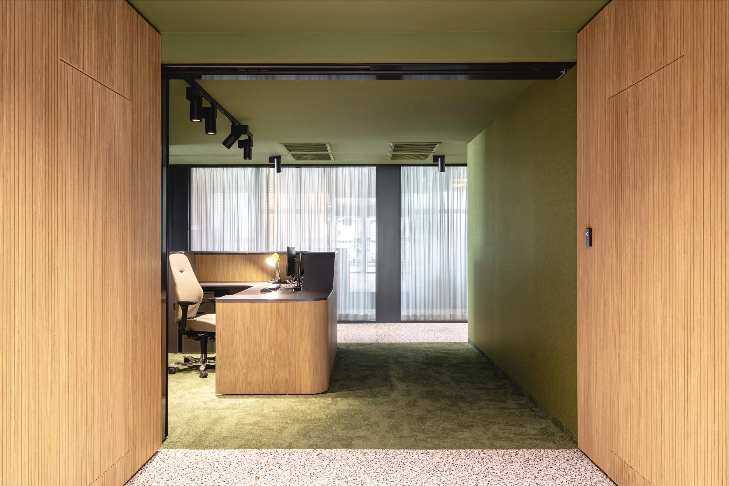 United Master Architects_Interior Design_Smartcom Office_15.jpg