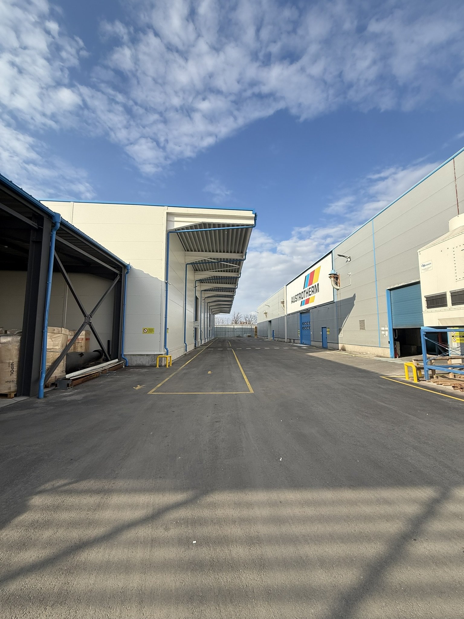 Austrotherm_new warehouse_3.JPEG
