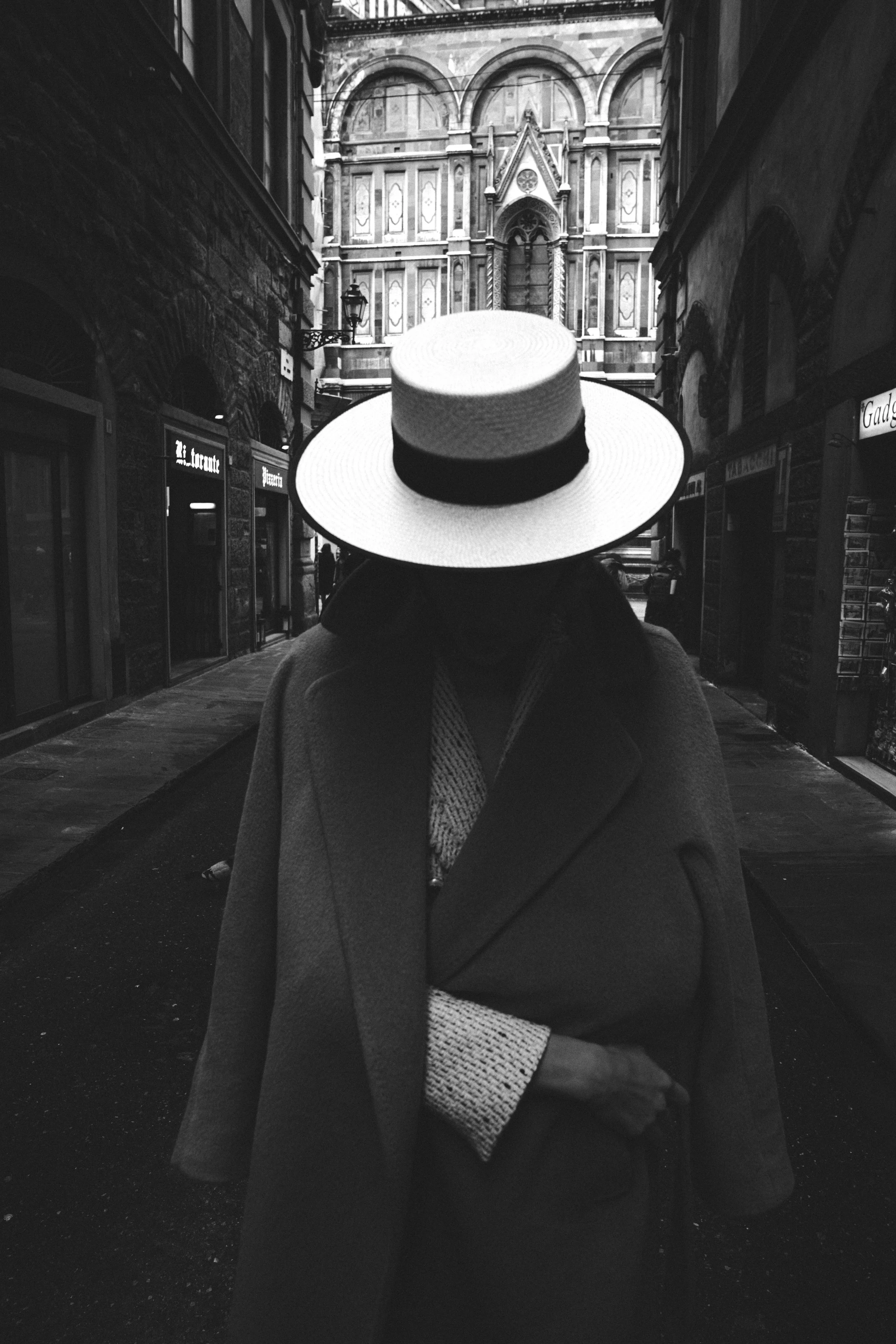 Photographer SHAMAYIM-SSS09997-Edit.jpg