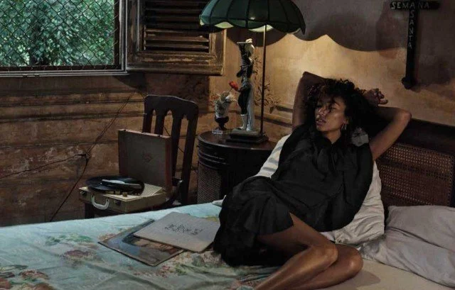 anais-mali-by-benny-horne-for-vogue-spain-march-2016-3-640x409.jpg