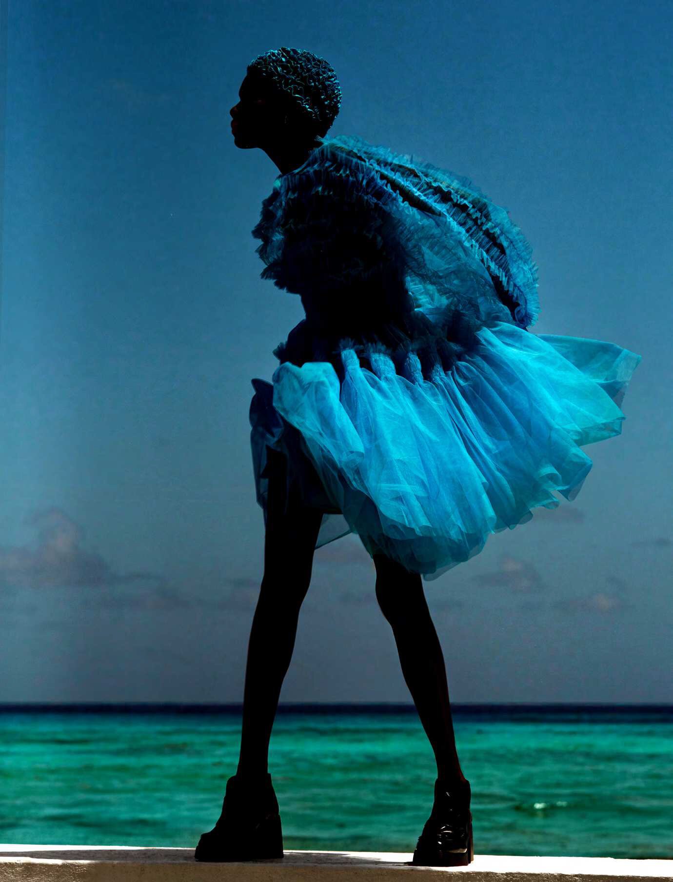 Carlijn-Jacobs-Island-Life-Dazed-Fall-2021+(6).jpeg