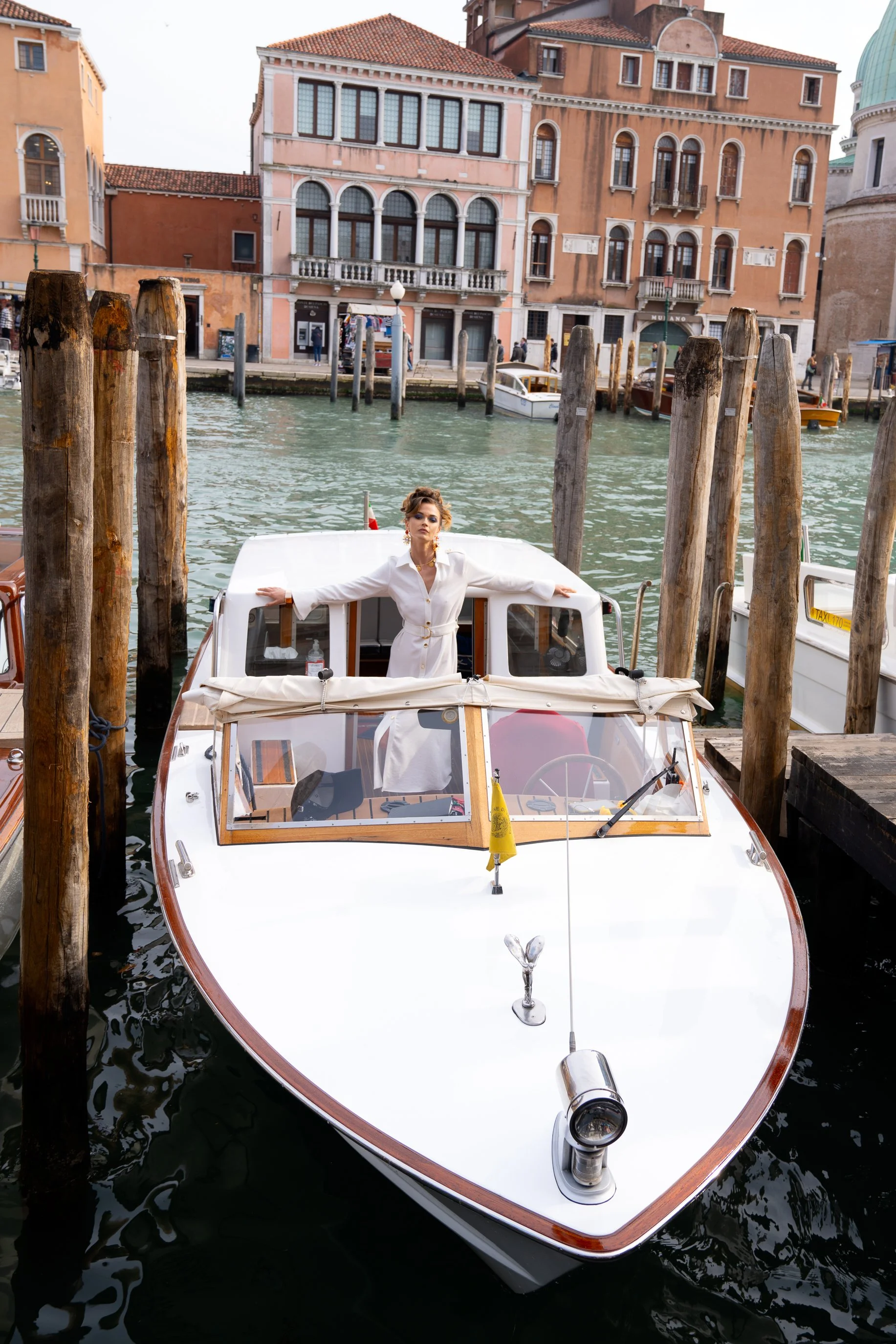 Photographer-SHAMAYIM - Victoria--5.jpg