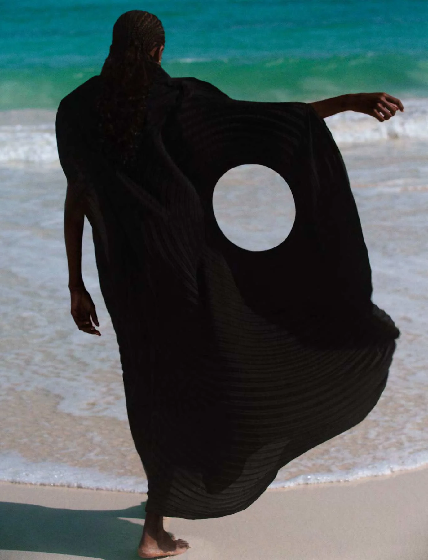 Carlijn-Jacobs-Island-Life-Dazed-Fall-2021+(5).jpeg