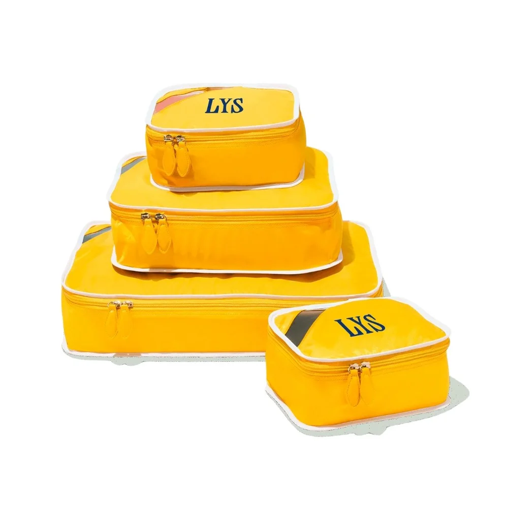 Gift-Guide-Travel-Bound-Paraval-Packing-Cubes-Customizable.jpg