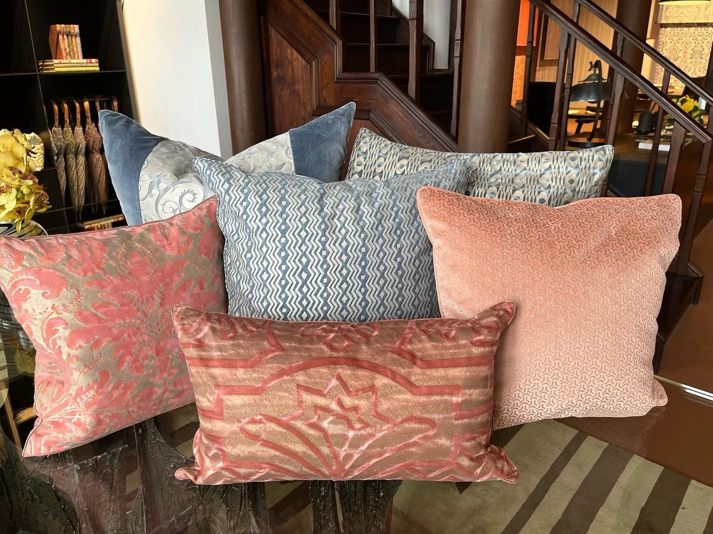 A beautiful collection of Fortuny pillows arrived from my Venice trip. Who will be lucky enough to take the beauties home?