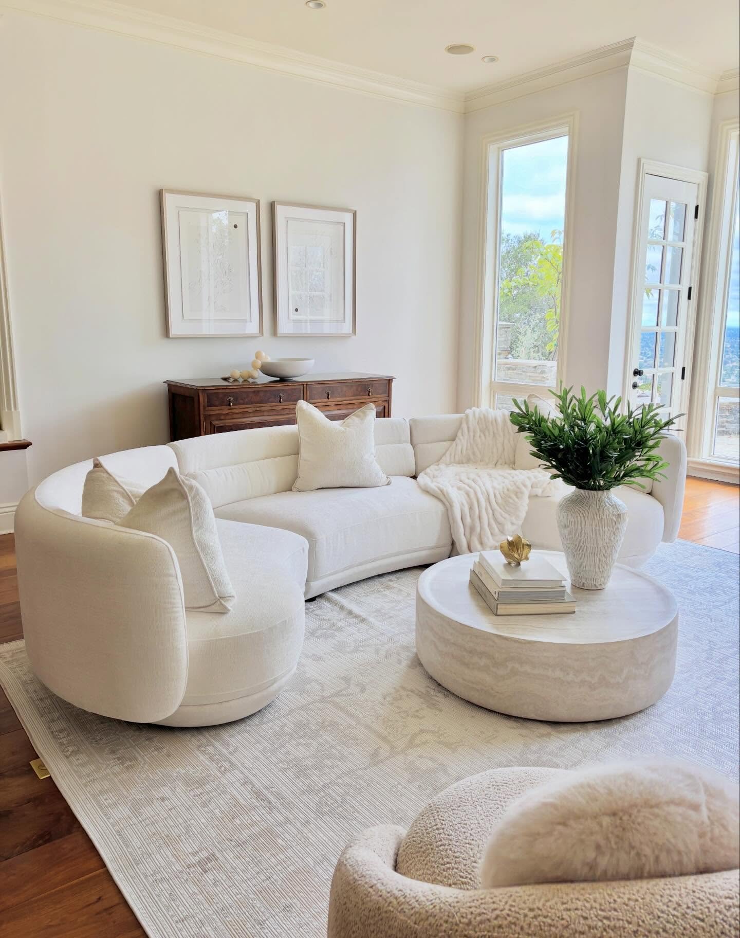 There&rsquo;s no place like home for the holidays! ❄️☃️

This season, we&rsquo;re excited to create homes that wrap you in comfort, warmth, and a little bit of holiday magic. 

Ready to refresh your space for the new year? Let&rsquo;s design somethin