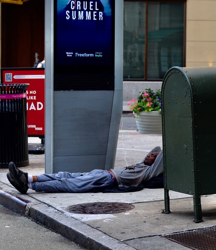 Free Charging Stations NYC Hustle
