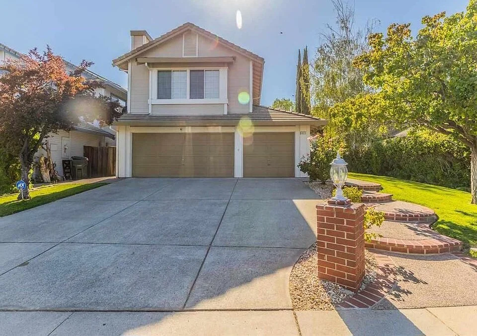 4813 Sheffels Peak Ct