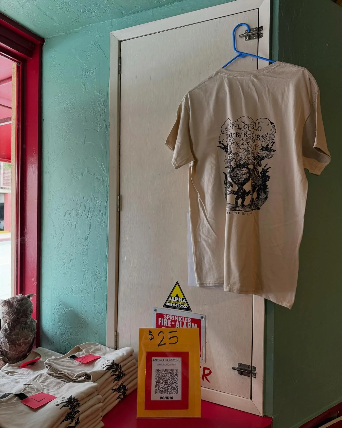 New T shirts available for purchase @thepalmtheatre Limited supplies so get one sooner than later!

Also, we have totes and the 2024 blu rays over @asatelliteoflove so drop by two of our favorite businesses in SLO in one day.

Artwork by @erinhern10 